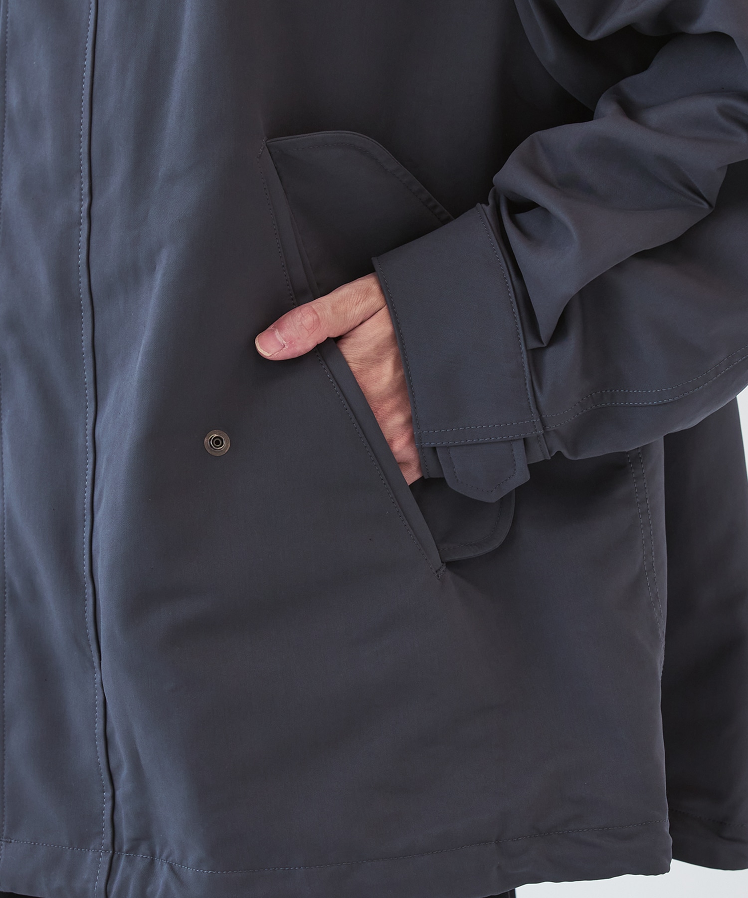THE MODS COAT THE RERACS