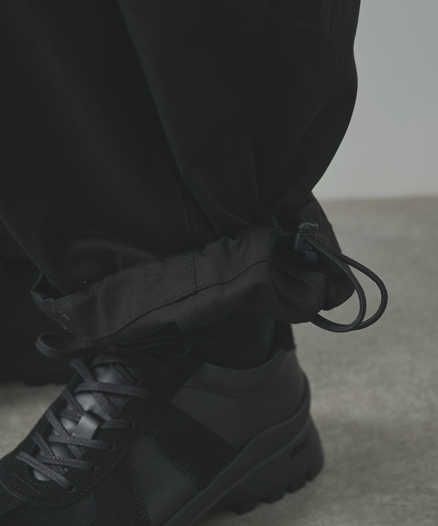 THE CHANGING LENGTH/HEM CROPPED CARGO PANTS POLIQUANT