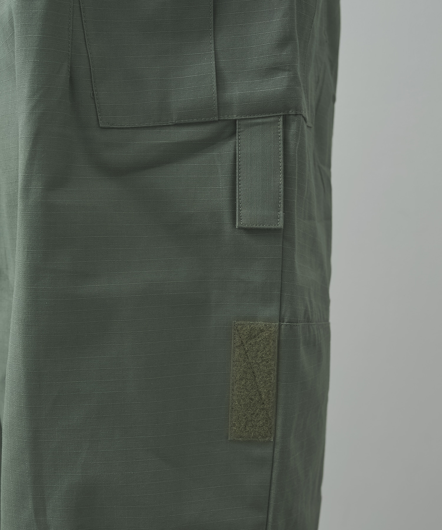 THE CHANGING LENGTH/HEM CROPPED CARGO PANTS POLIQUANT