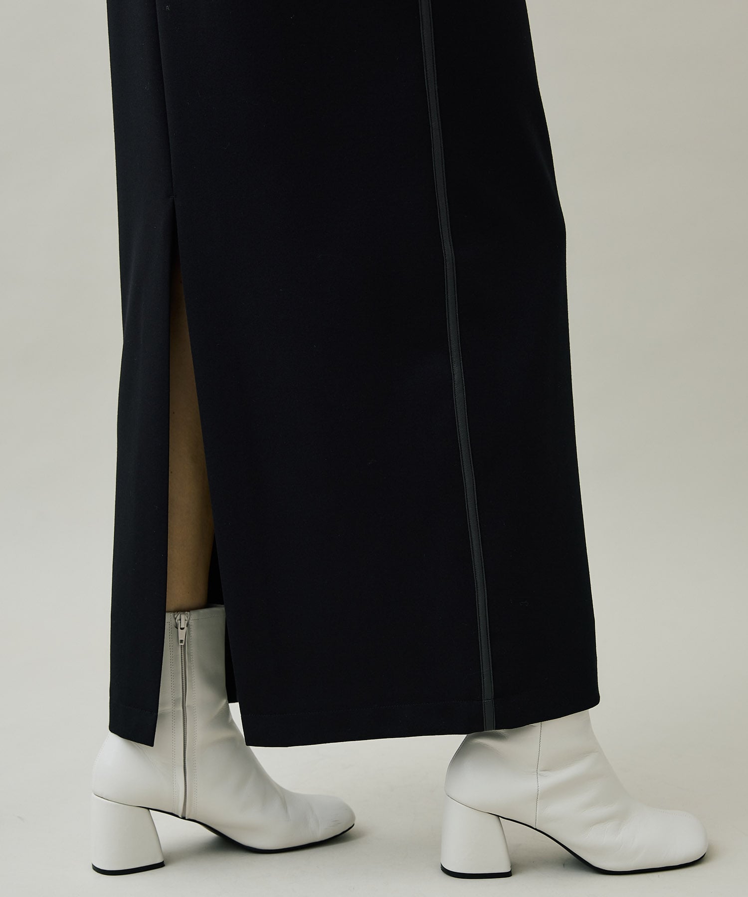 CITY〉スムースタイトストレッチスカート(0 BLACK): STUDIOUS: WOMENS 