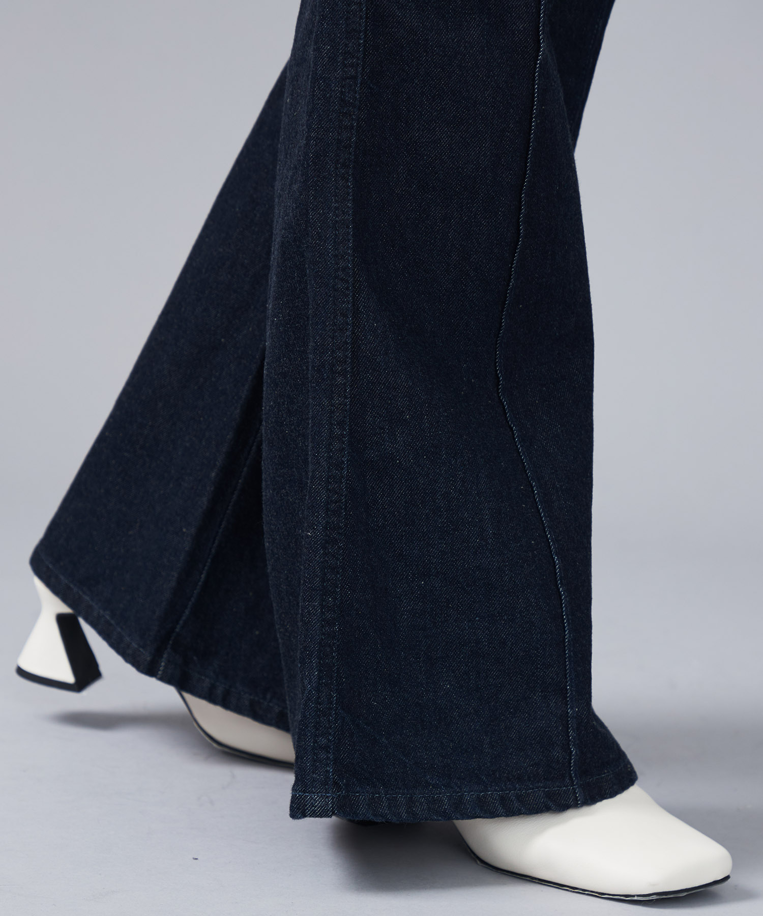 BELK4 Super boots cut LIVINGTONE
