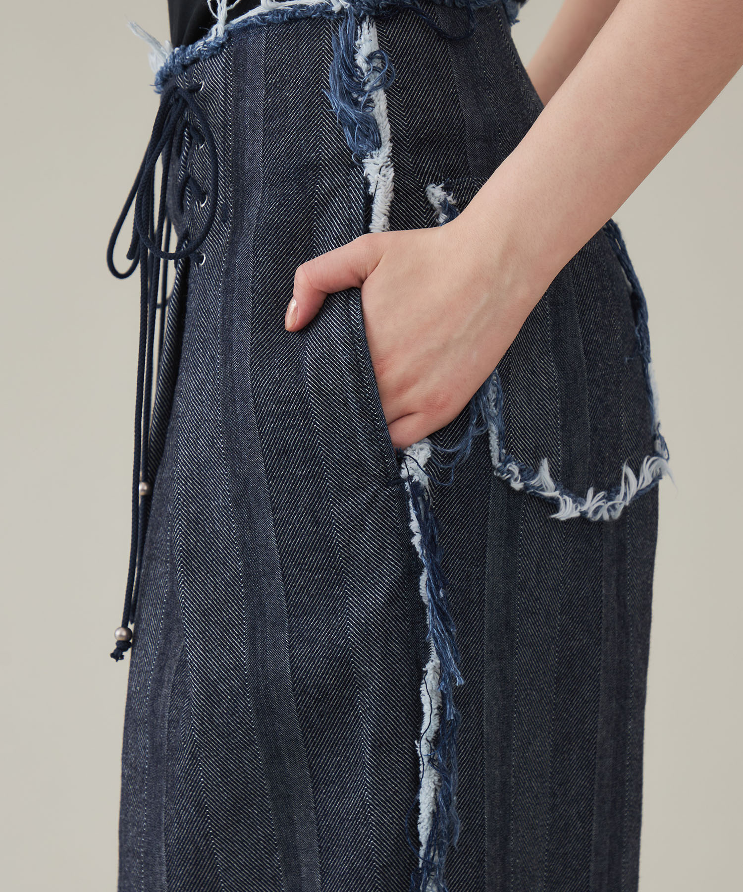 TAVAR - Laced up waist LIVINGTONE