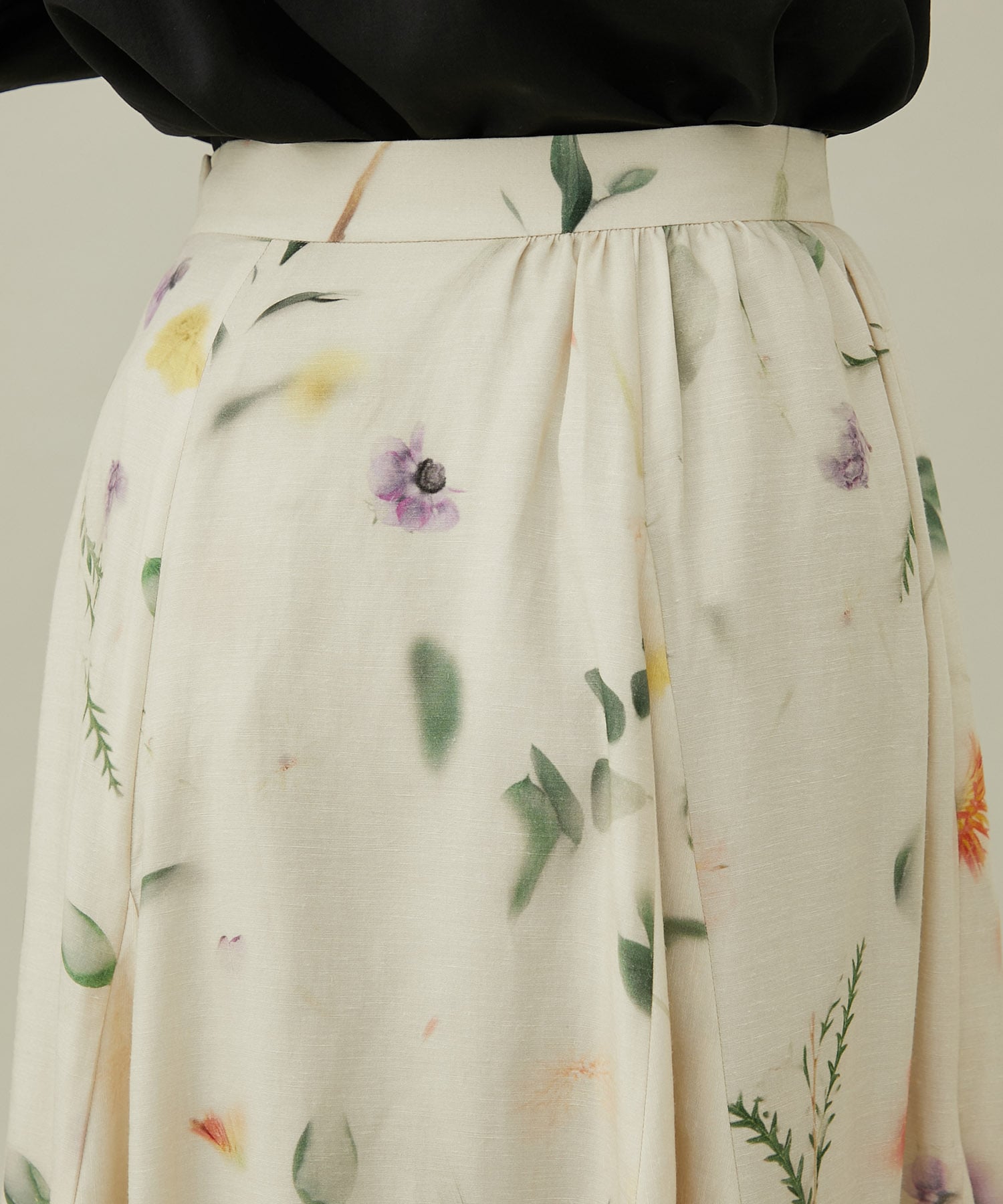Soak flower Skirt BE AKIRANAKA
