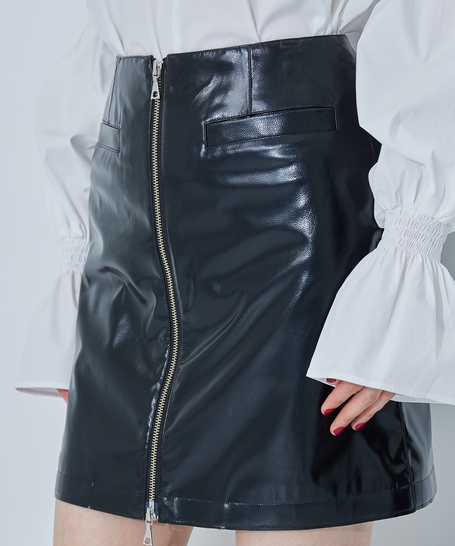 Patent Leather Like Skirt(1 BLACK): STUDIOUS: WOMENS｜ STUDIOUS 