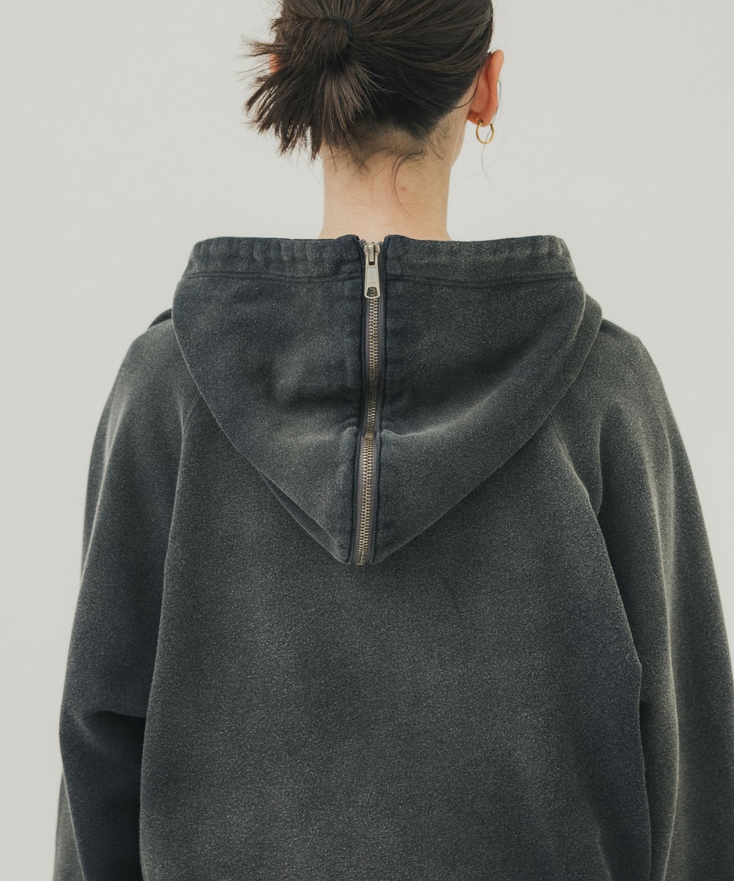 Vintage Split Hoodie(FREE DARK GREY): STUDIOUS: WOMENS｜ STUDIOUS