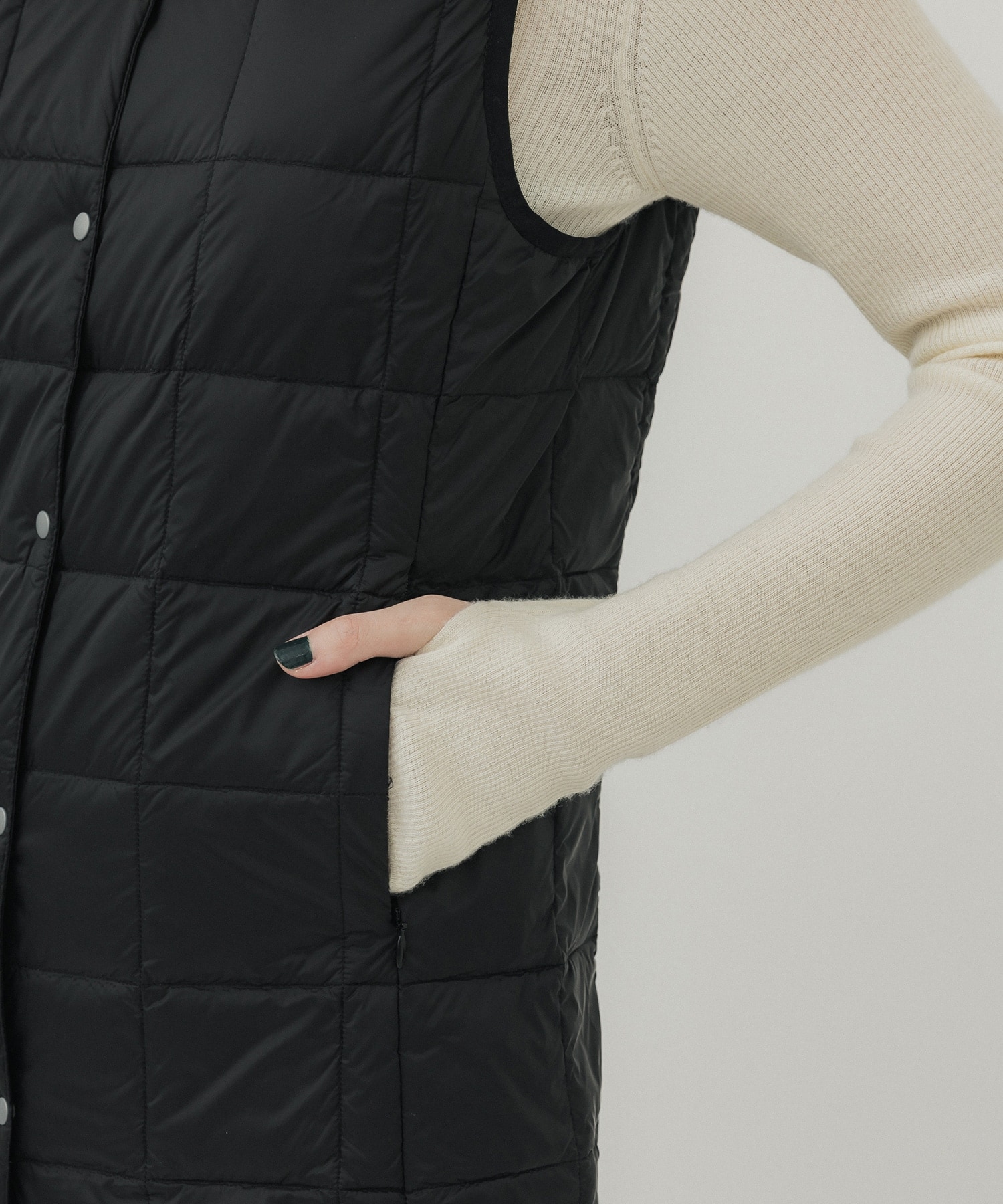 V NECK LONG DOWN VEST TAION/TAION EXTRA