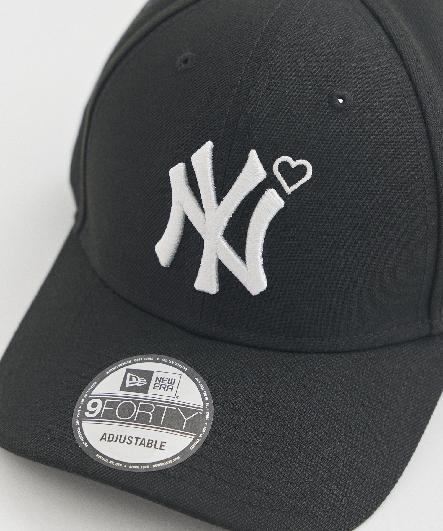 9 FORTY Yankees Heart Embroidery Cap(FREE BLACK): BASICKS: WOMENS 