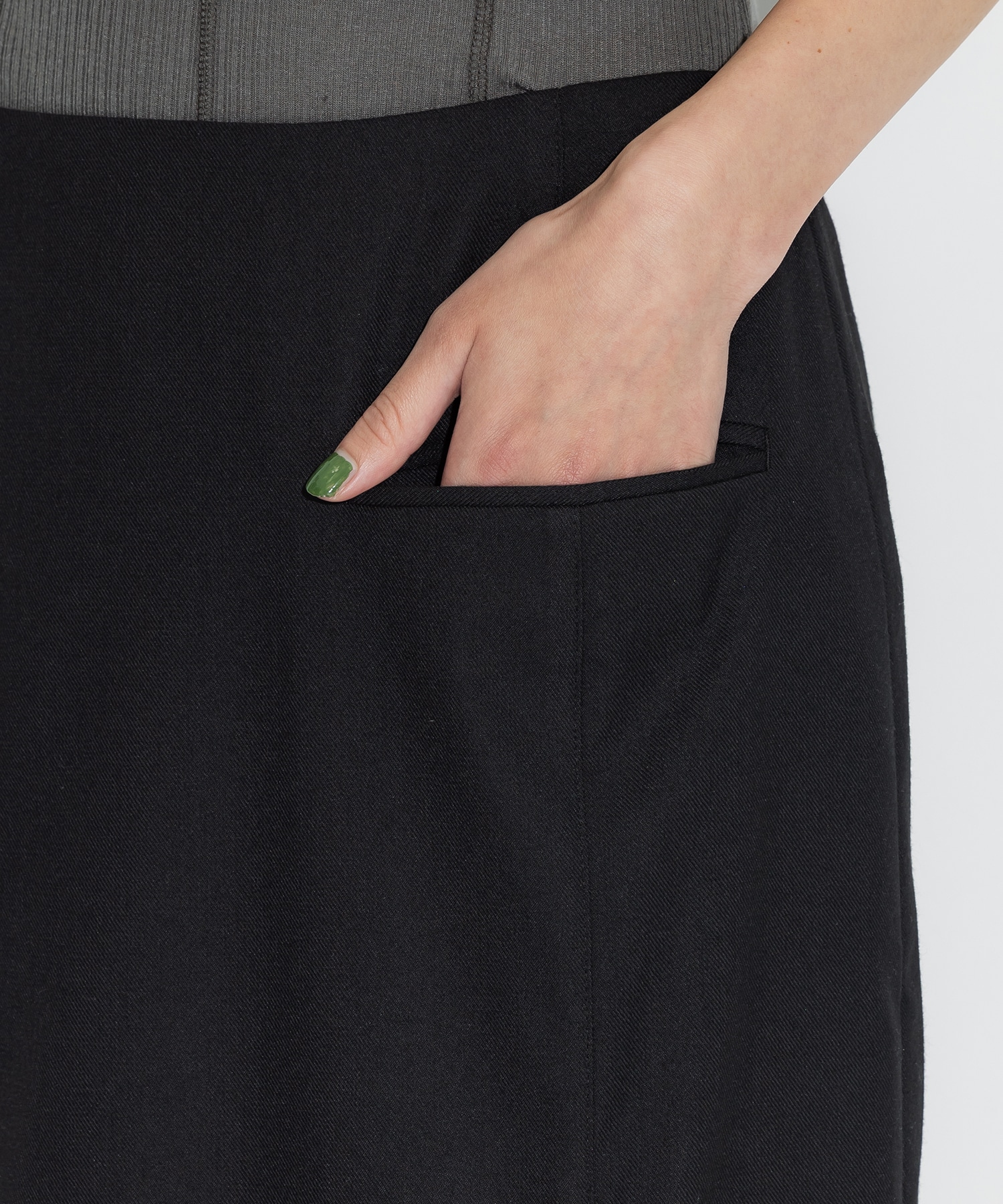 Side Vents Pencil Skirt STUDIOUS