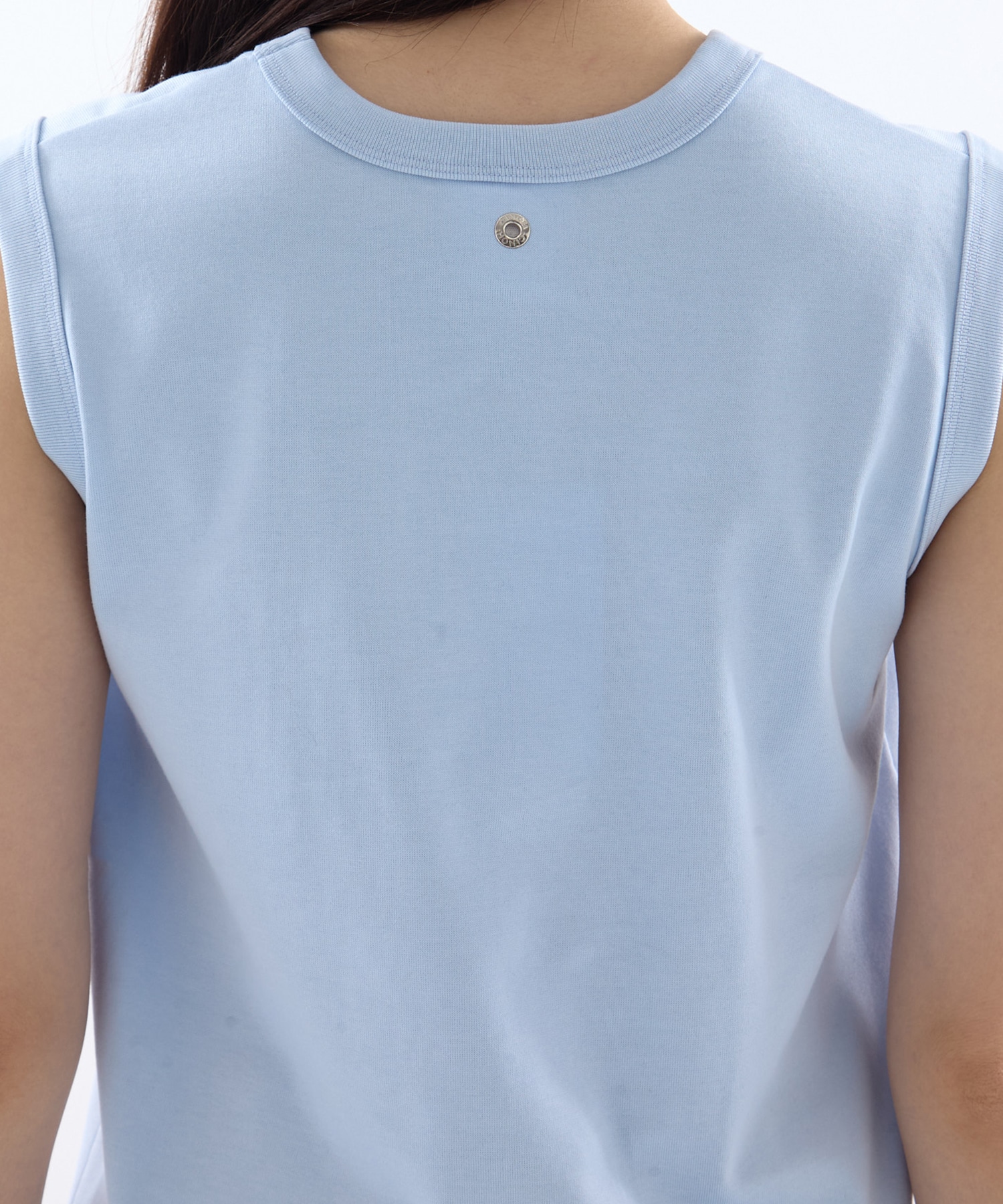 REFINA SLEEVELESS T-SHIRT CINOH