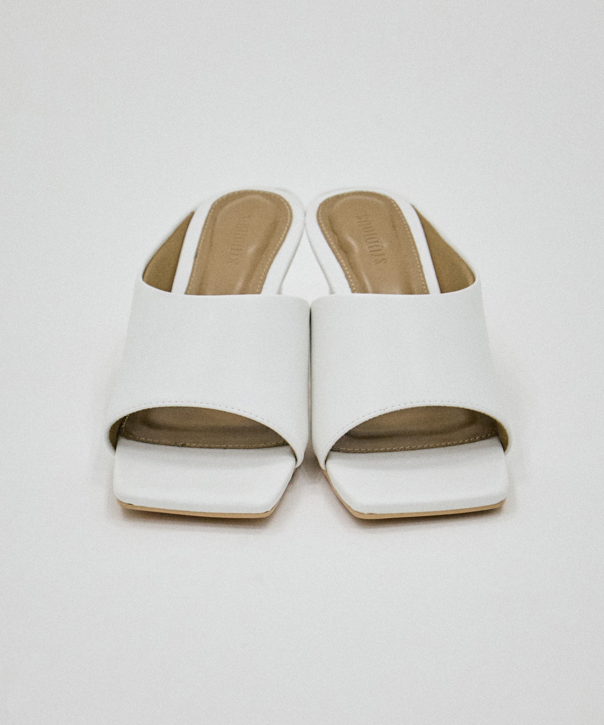 Square Toe Mule STUDIOUS
