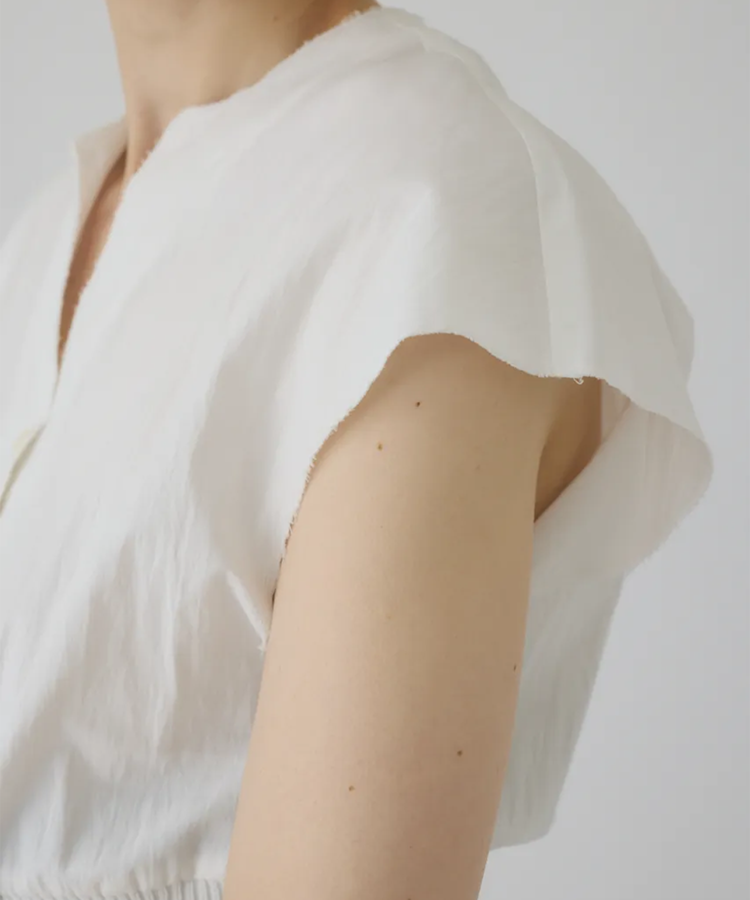 Docking cut off design tops RIM.ARK