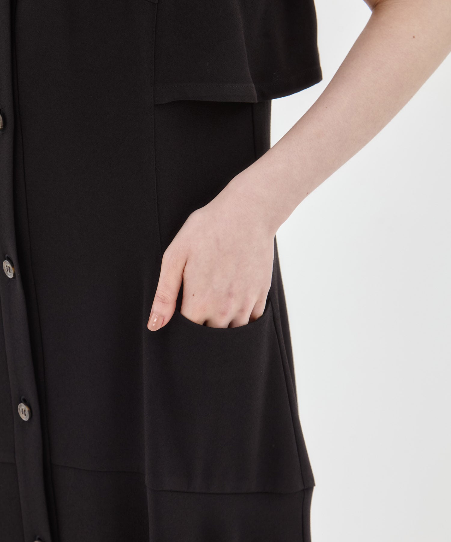 Stiina back cape dress BK AKIRANAKA