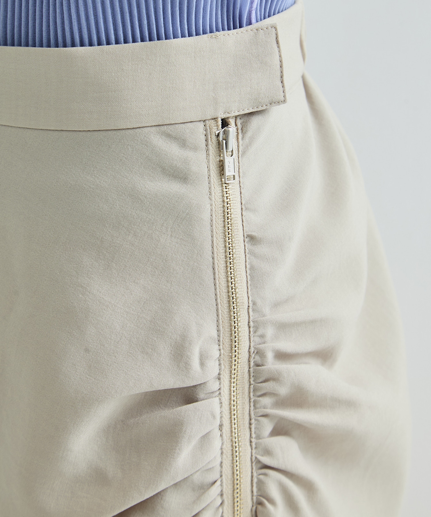 GATHER SHIRRING SKIRT STUDIOUS