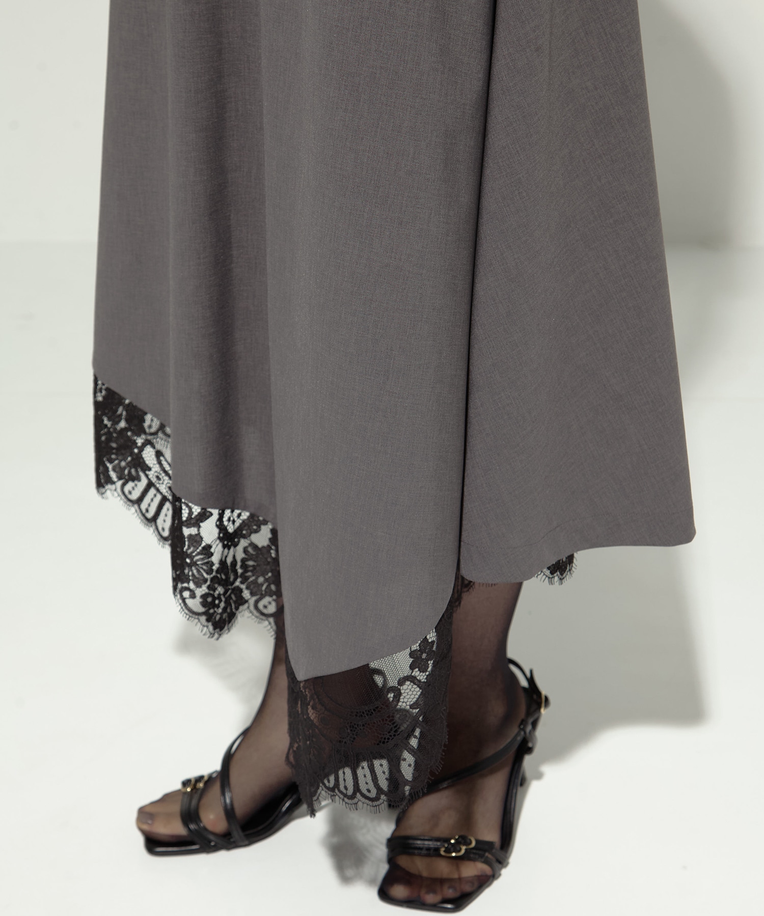 別注lace hem skirt AKANE UTSUNOMIYA
