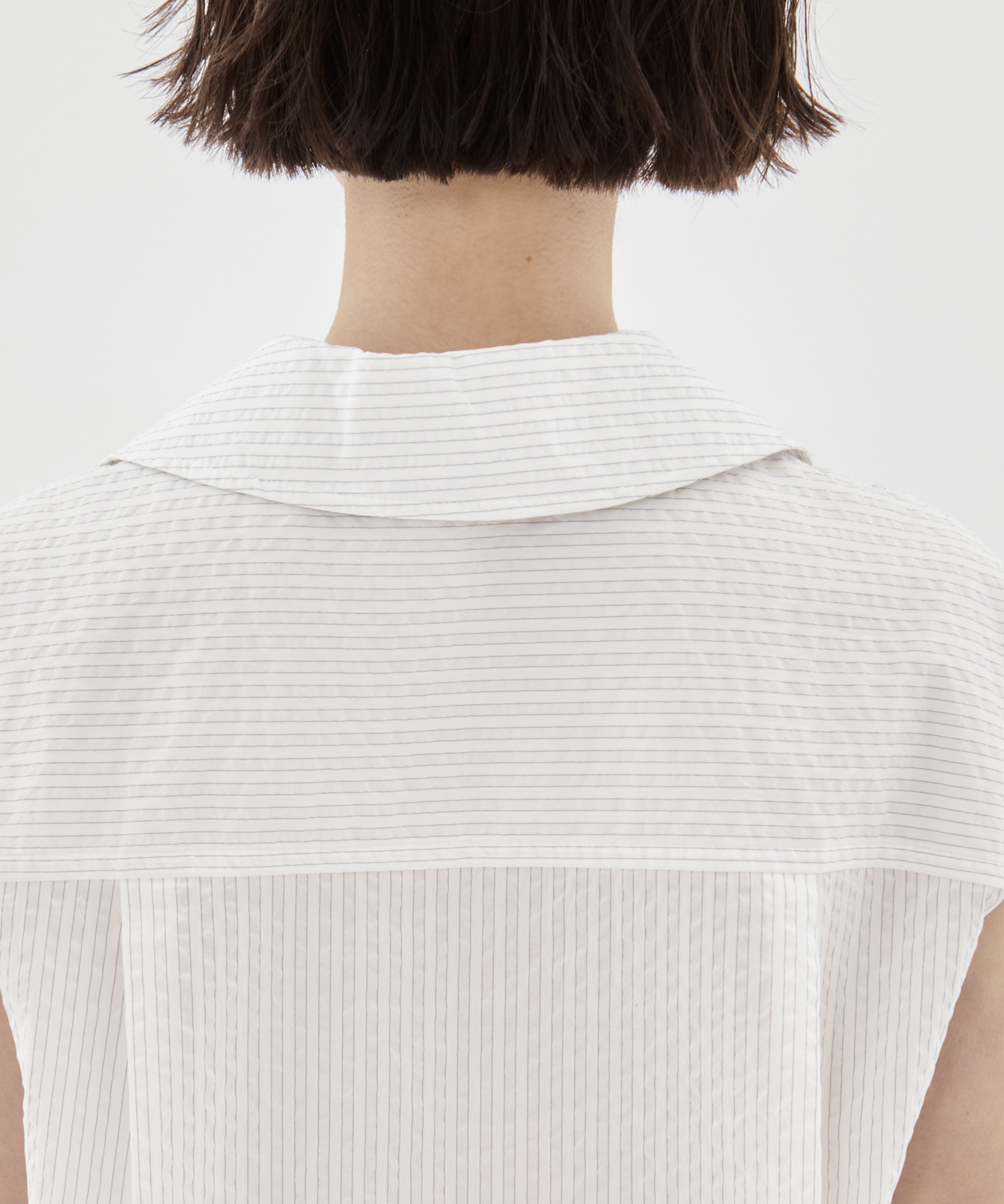 Seersucker Sleeveless Shirt STUDIOUS