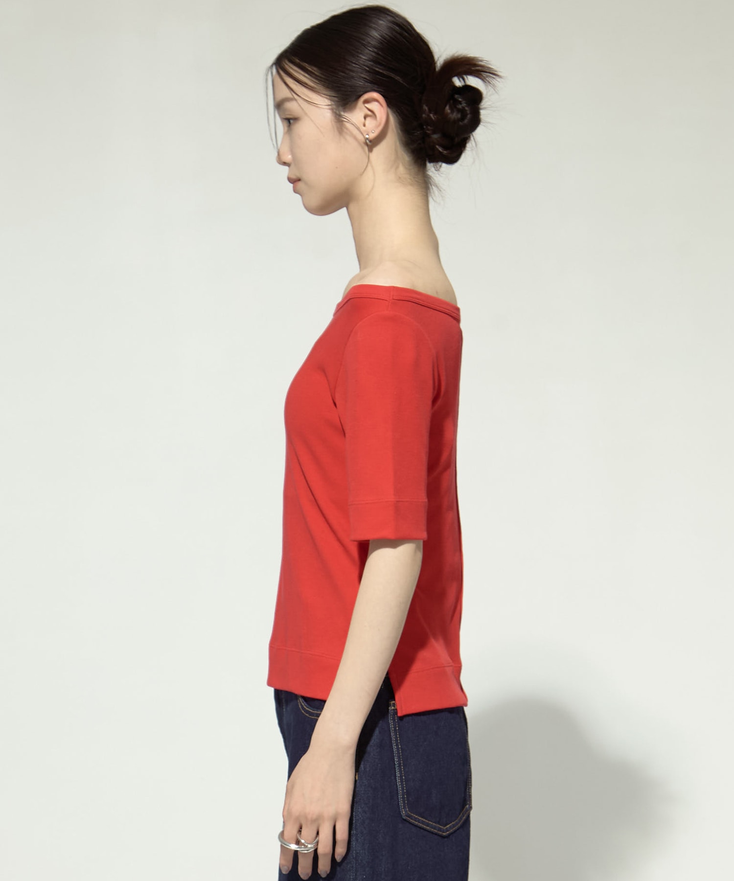 Luxury Smooth Boat Neck Tee STUDIOUS