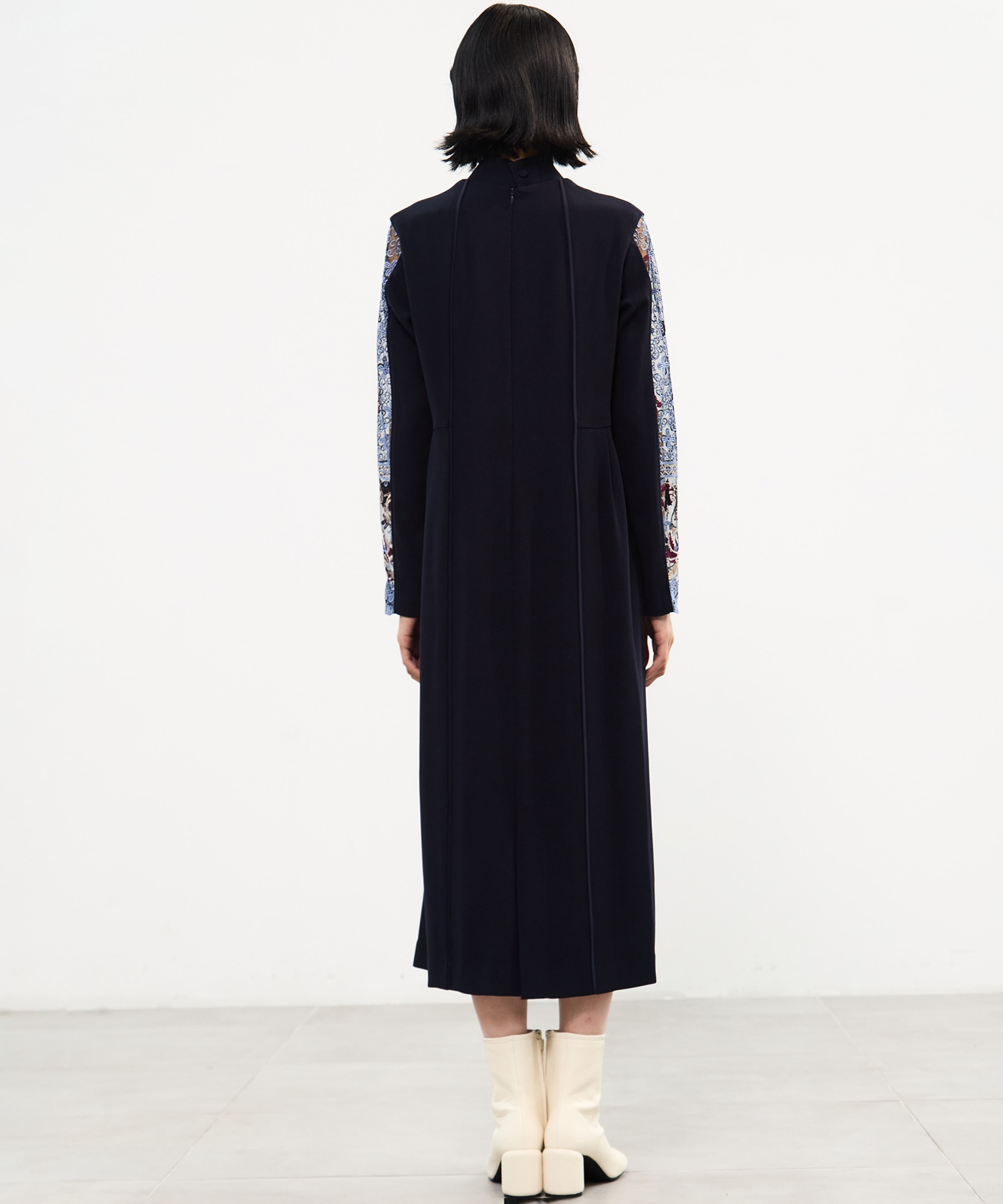 Petal collar lace dress MURRAL