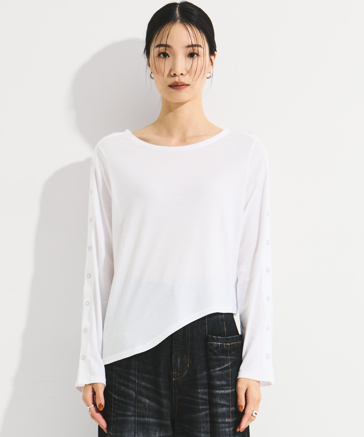 SHOULDER SNAP LONG SLEEVE TEE STUDIOUS