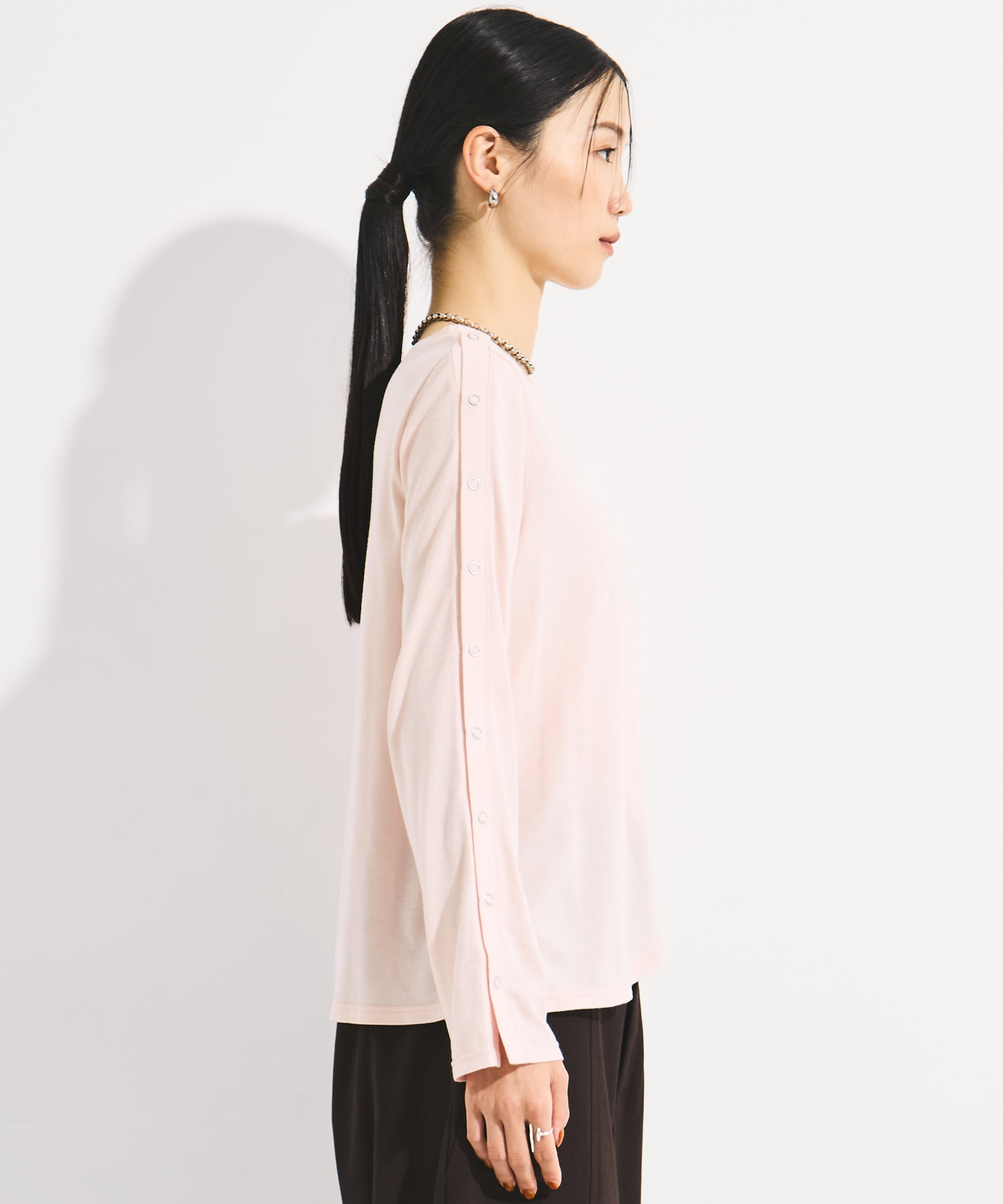 SHOULDER SNAP LONG SLEEVE TEE STUDIOUS
