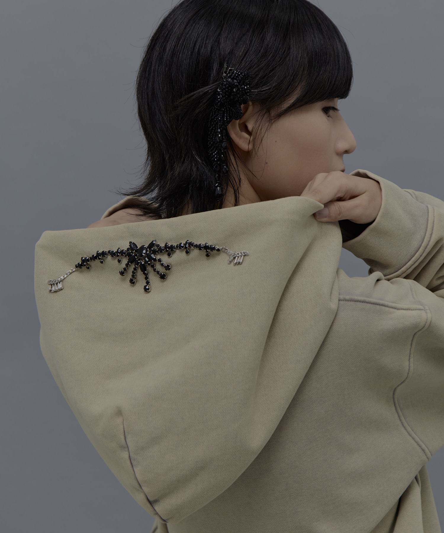 bijou tiara hoodie tanakadaisuke