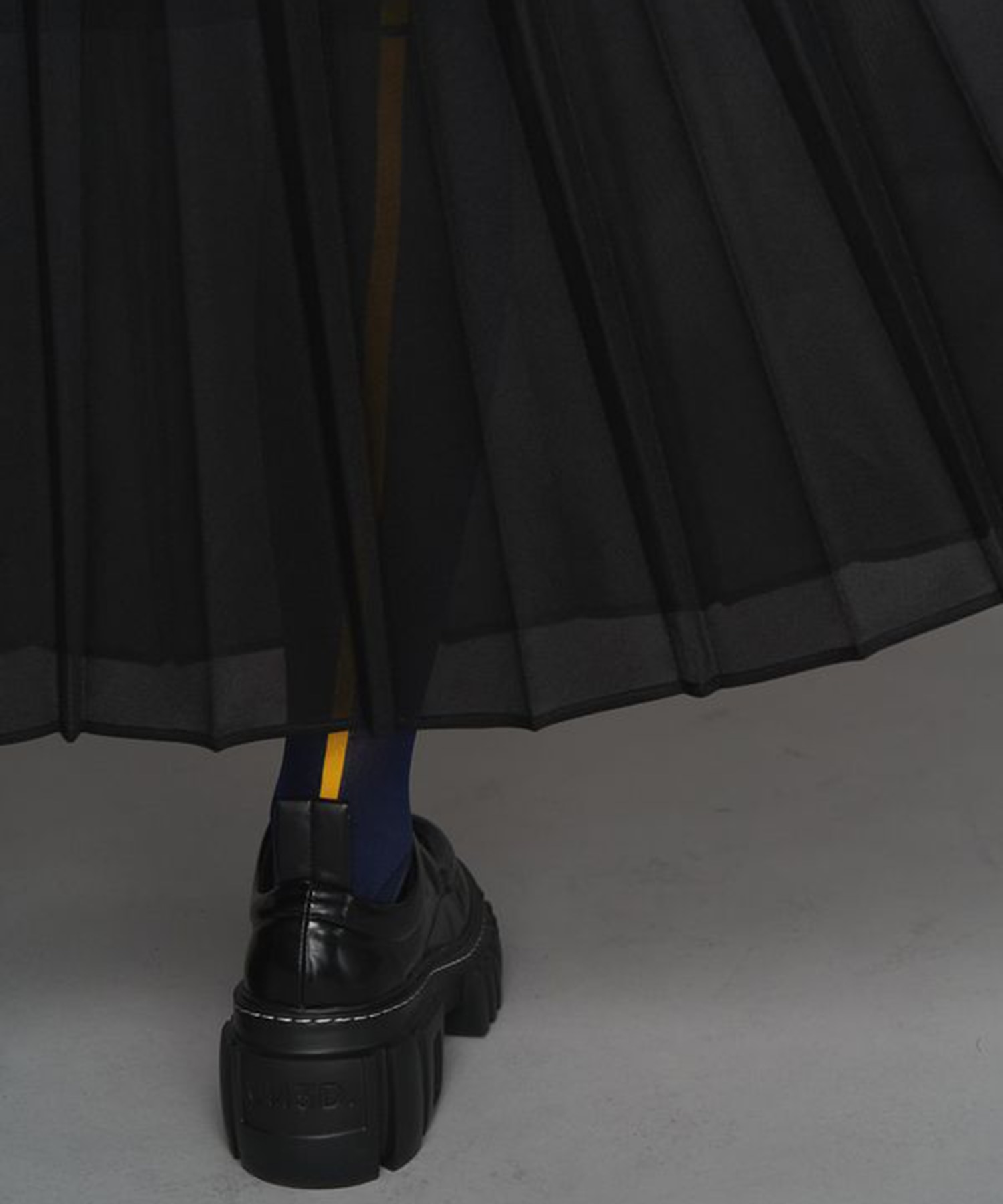 SHEER ORIGAMI PLEATS SK UN3D.