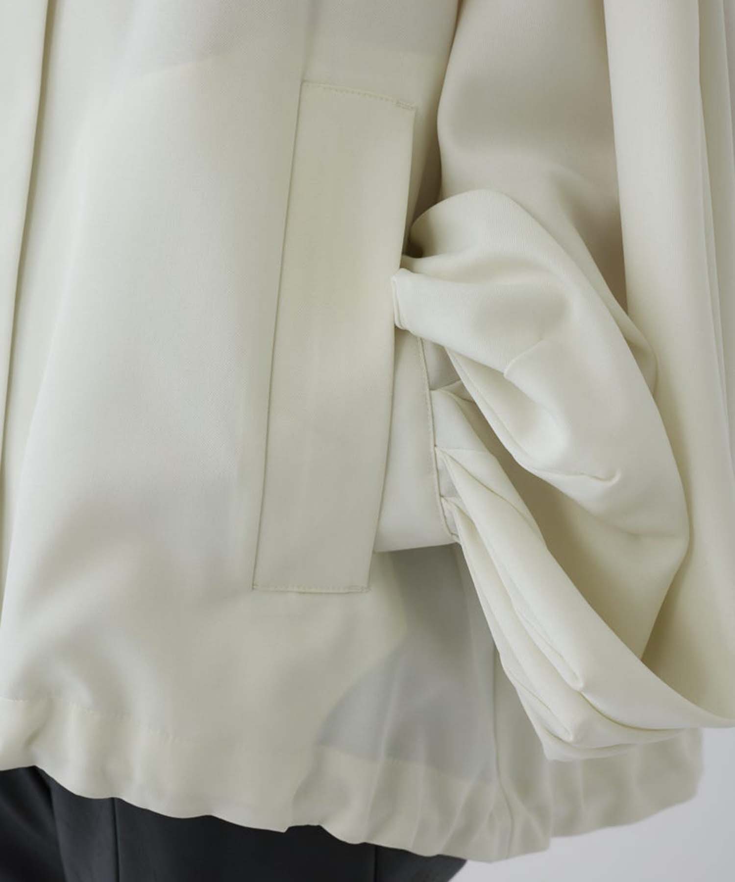 Stand collar tuck sleeve BZ RIM.ARK