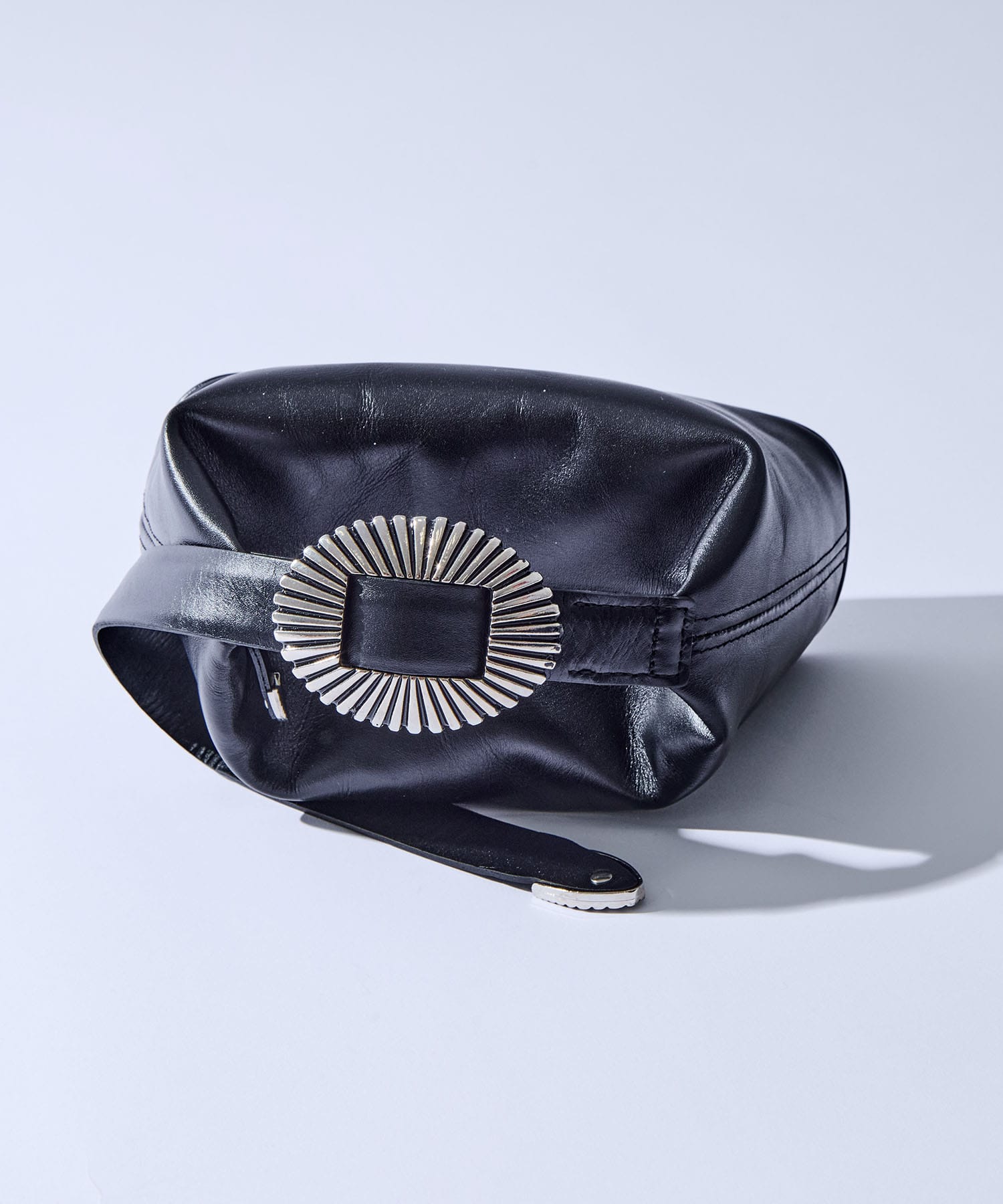 美品✨ TOGA ミニ ハンドバッグ アクセサリーポーチ ブラック レザー TOGA TOO/トーガトゥー】Leather mini bag/レザーミニバッグ