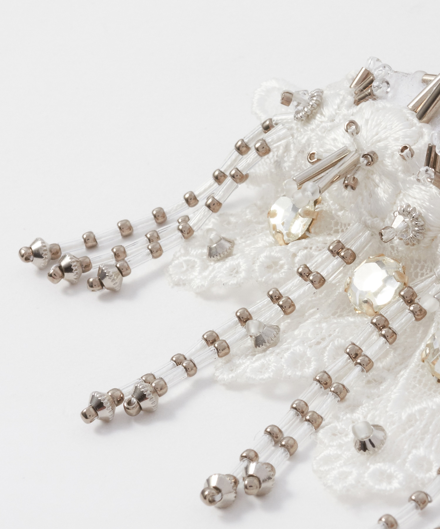 Snow bijou barrette left(FREE WHITE): tanakadaisuke: WOMENS