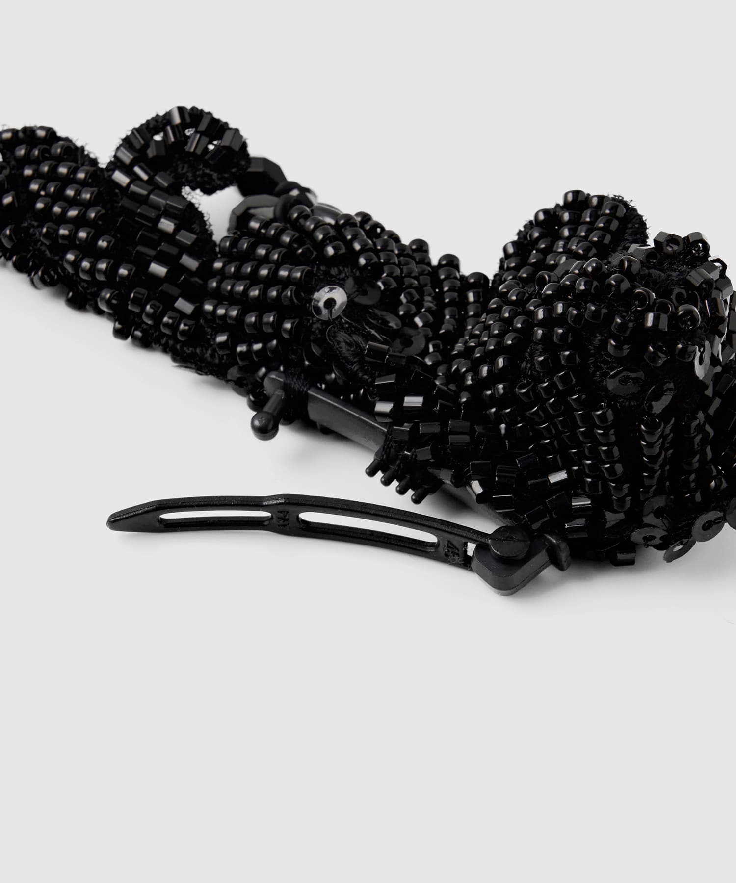 black drip down clip tanakadaisuke
