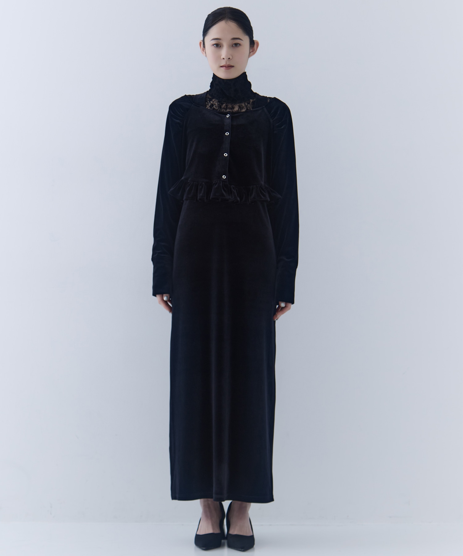 UND OFF SHOULDER VELOUR CARDIGAN SET DRESS AMERI