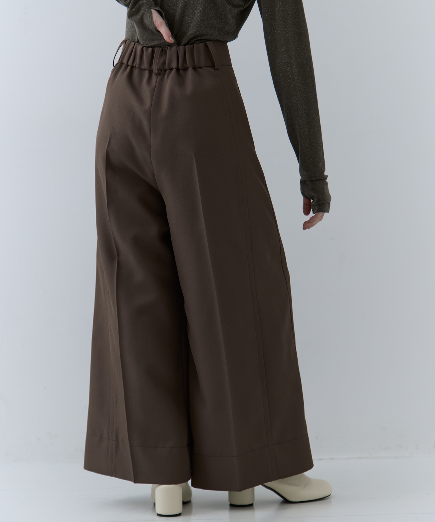 Asymmetric Tucked Flare Trousers STUDIOUS