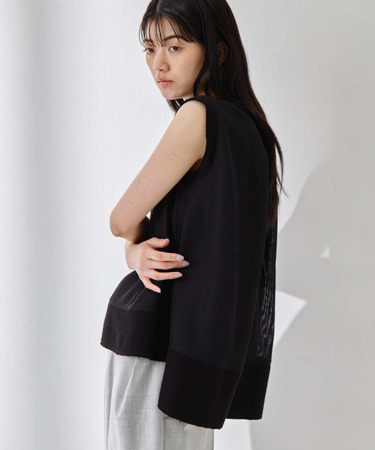 Sleeveless Washable Mesh Blouse 