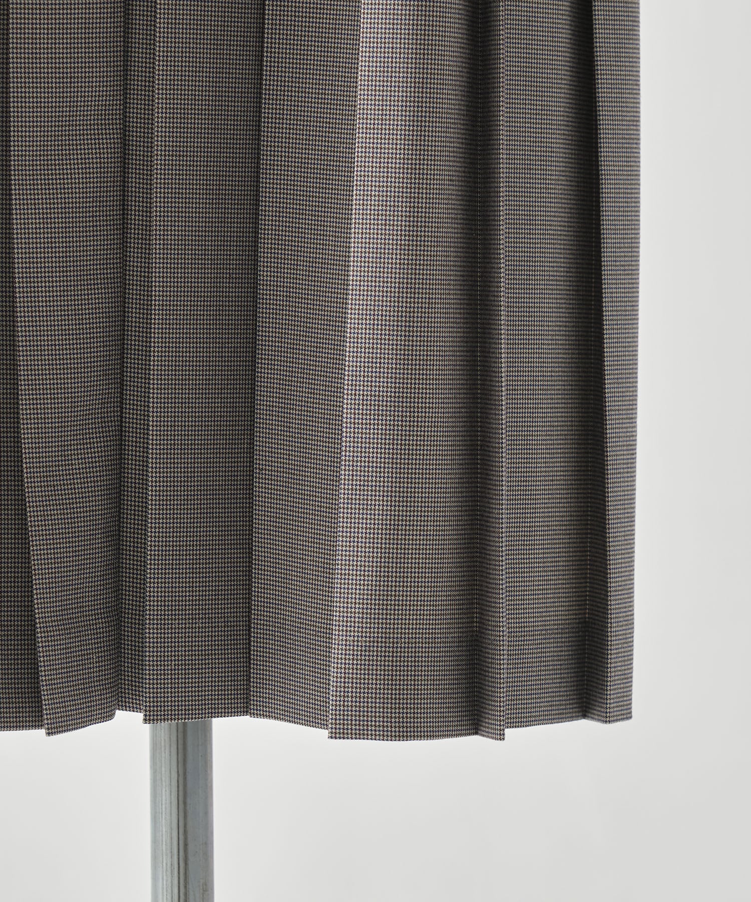 PLEATED SKIRT DOCKING SUIT DRESS AMERI
