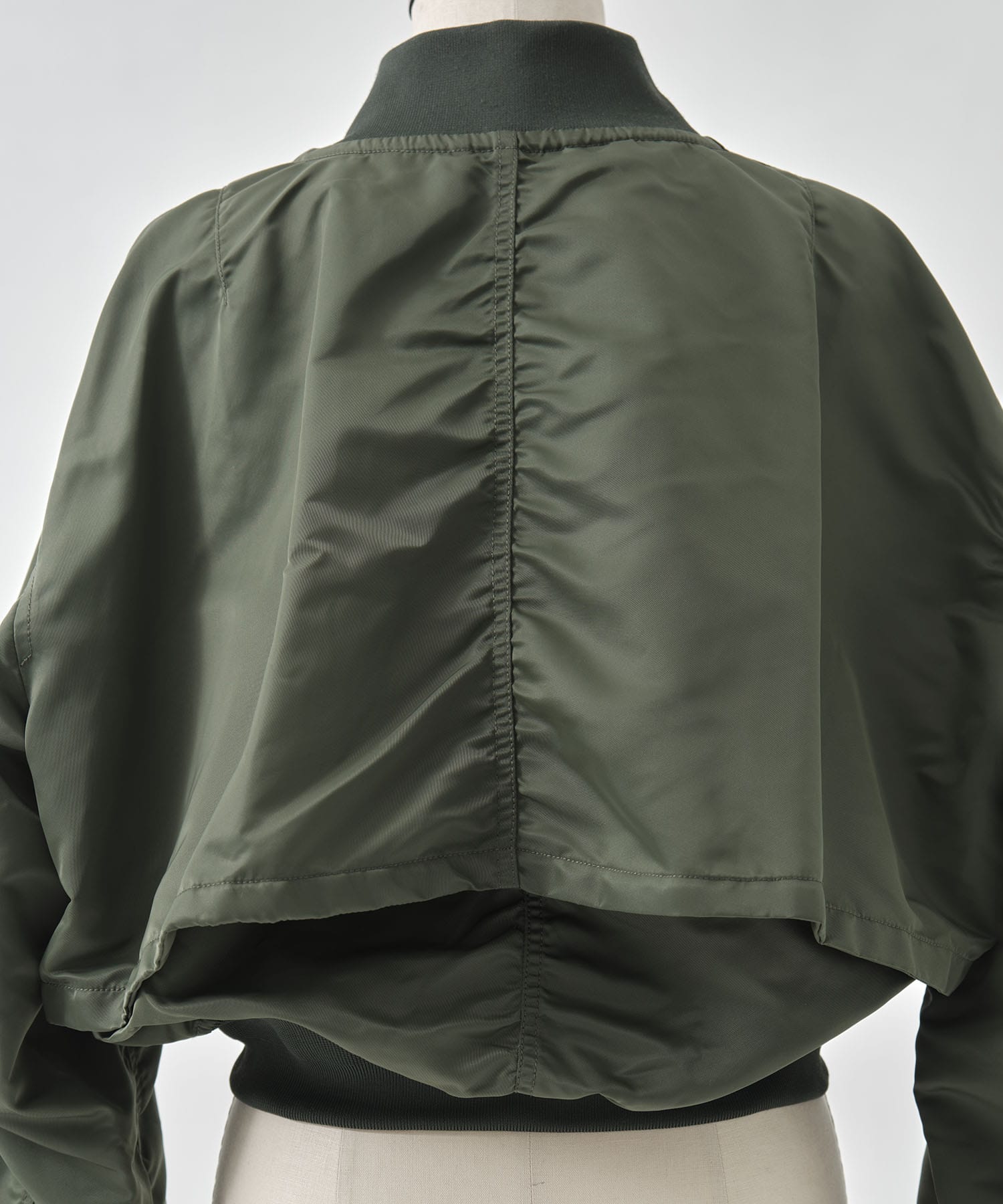 CONVERTIBLE UTILITY TECH SHIRT TOGA