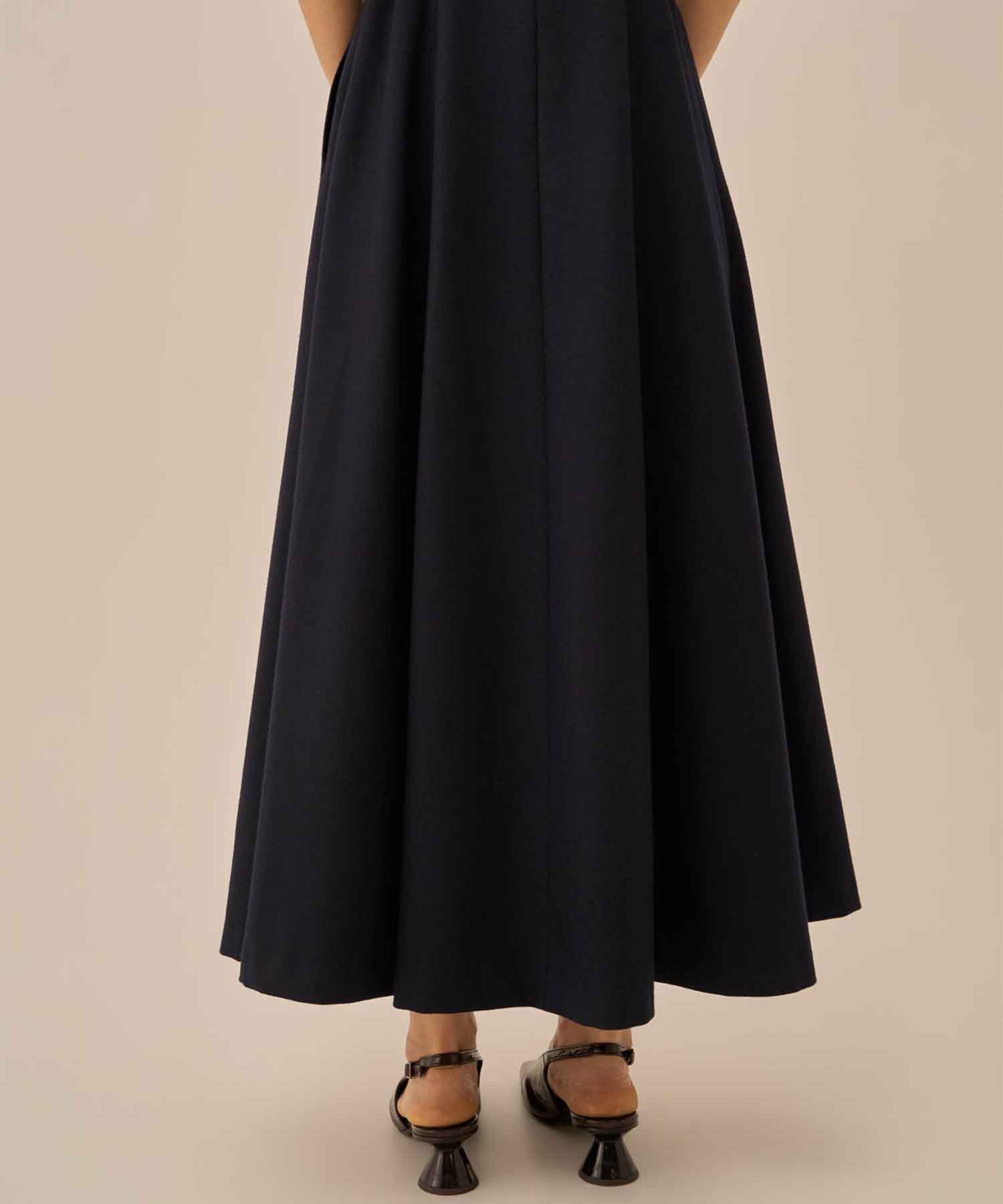 Sesilia dress AKIRANAKA