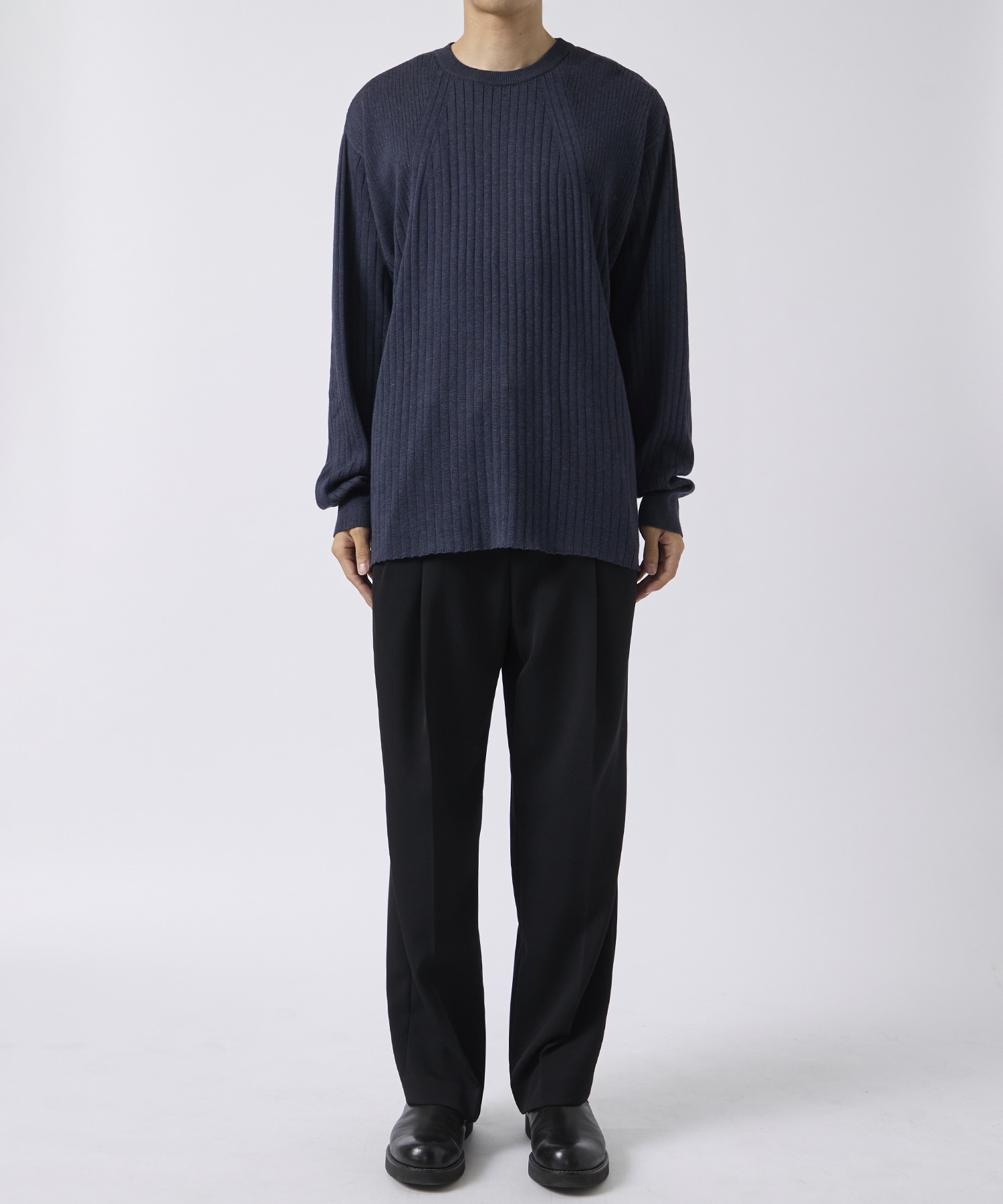 CREW NECK KNIT URU TOKYO