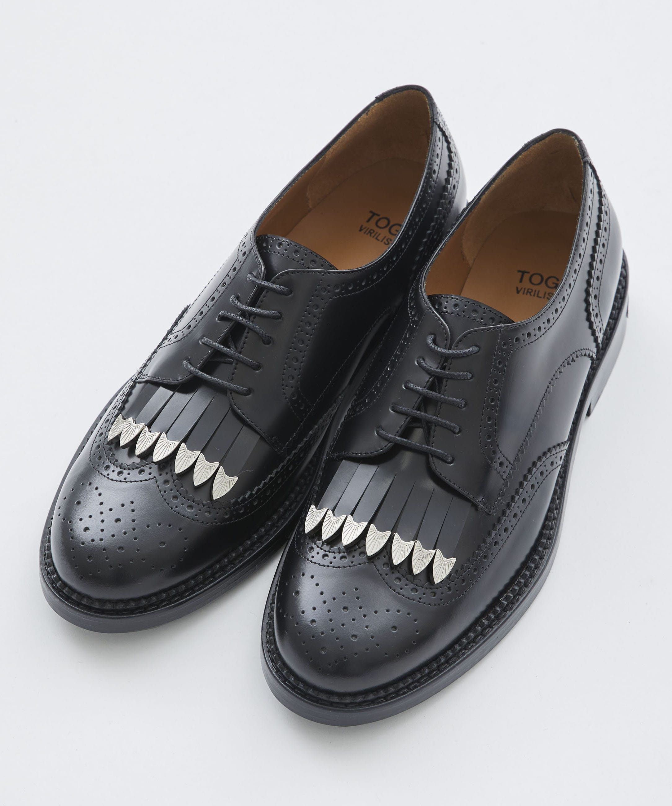 WING TIP SHOES BLACK PIOLIDO