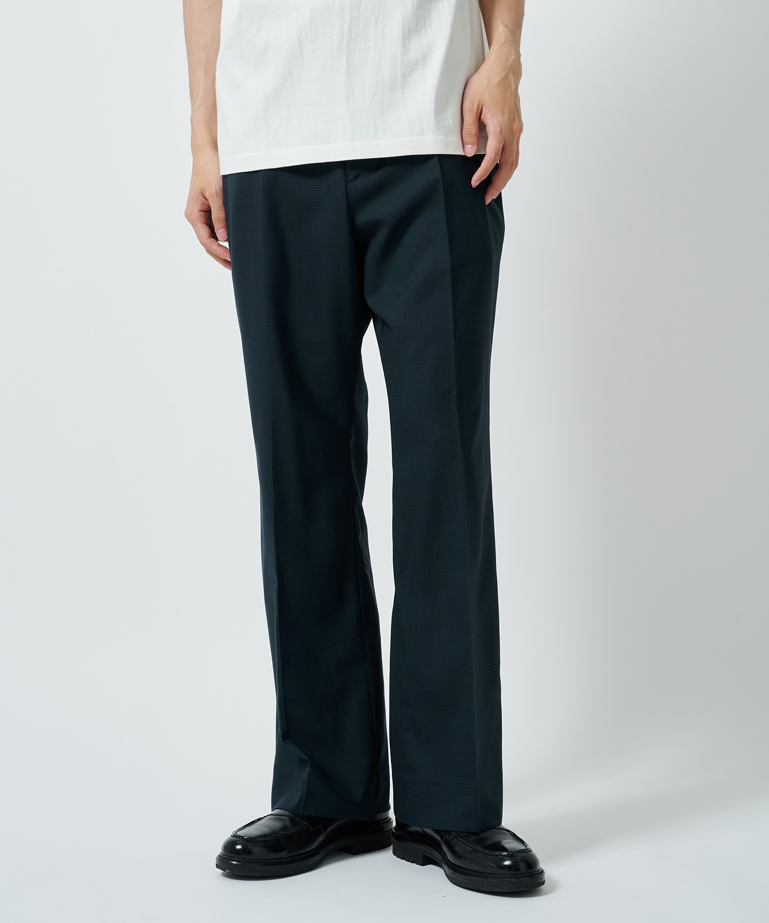 ORGANIC WOOL TROPICAL FLAT FRONT FLAIR TROUSERS MARKAWARE/marka