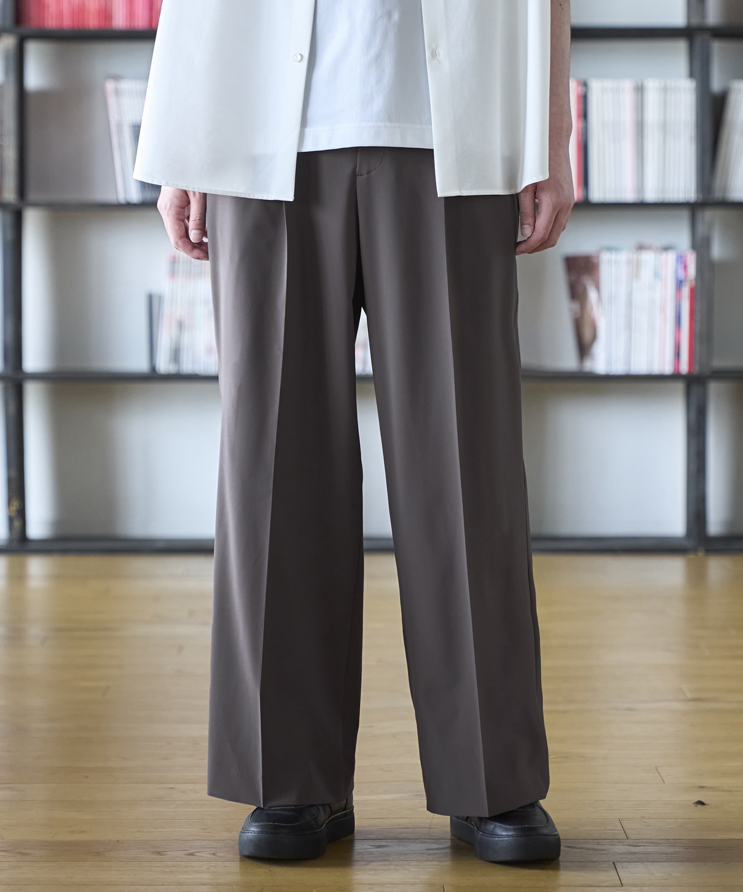 〈STUDIOUS×UNITED TOKYO〉 DRY AIR WIDE SLACKS