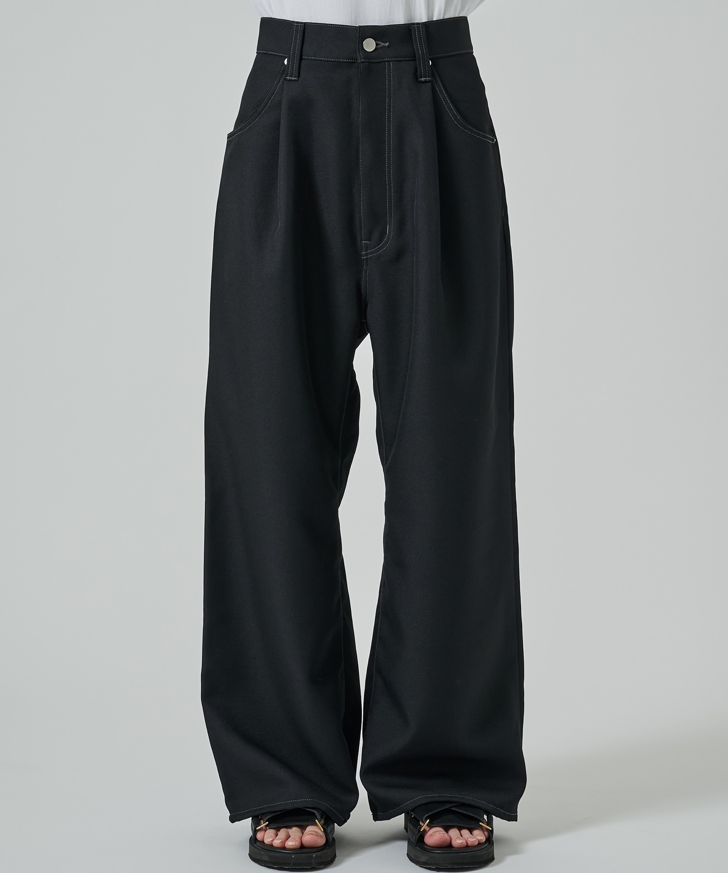 WIDE ONE TUCK STRAIGHT PANTS | JIEDA