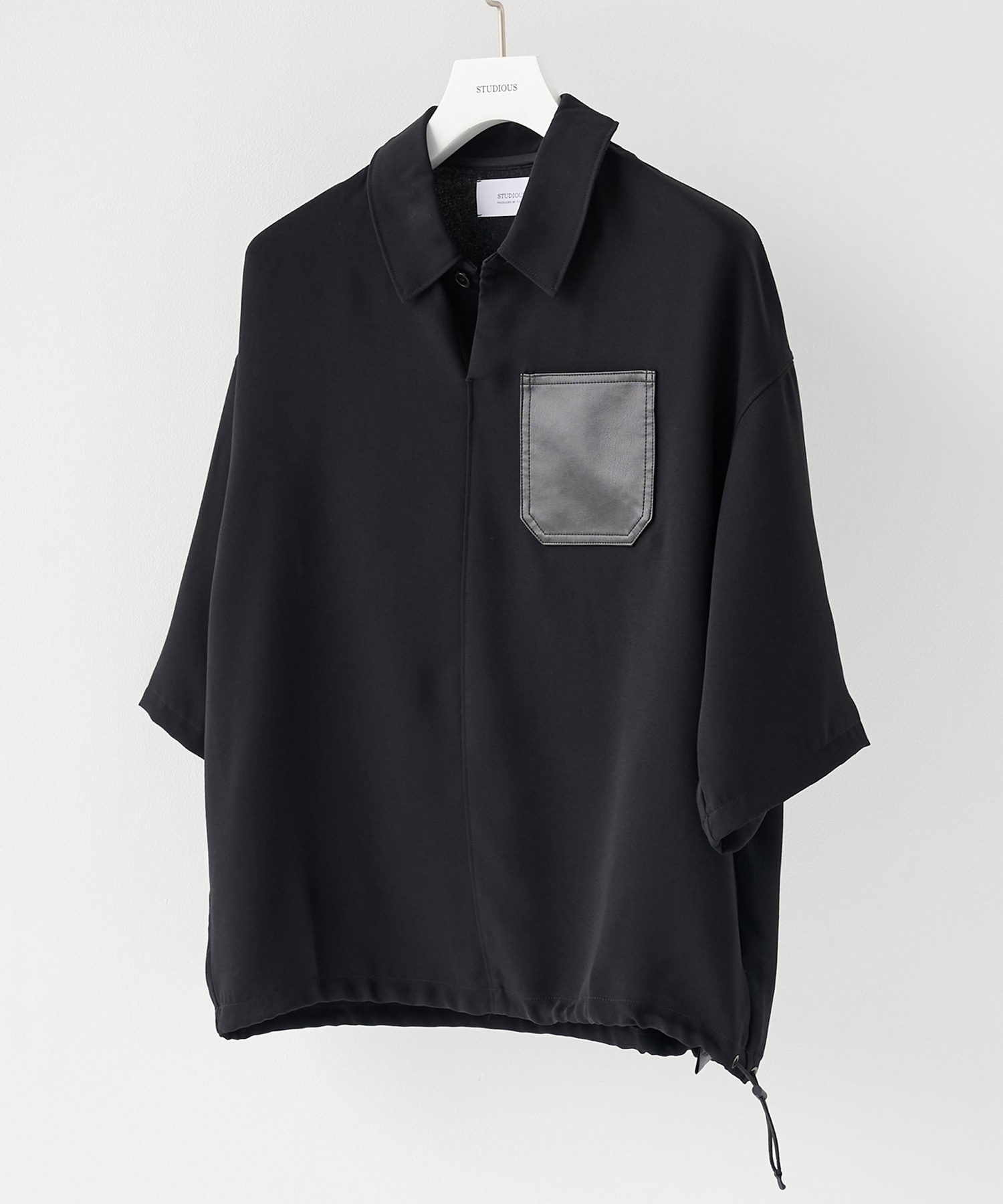 SUMMER ESSENTIAL DRAWCORD POLO | STUDIOUS
