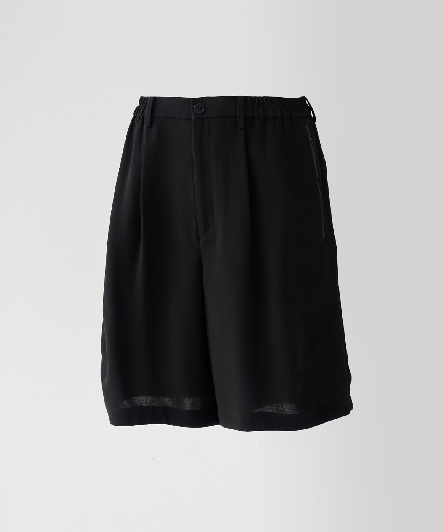 SUMMER ESSENTIAL SHORT PANTS | STUDIOUS