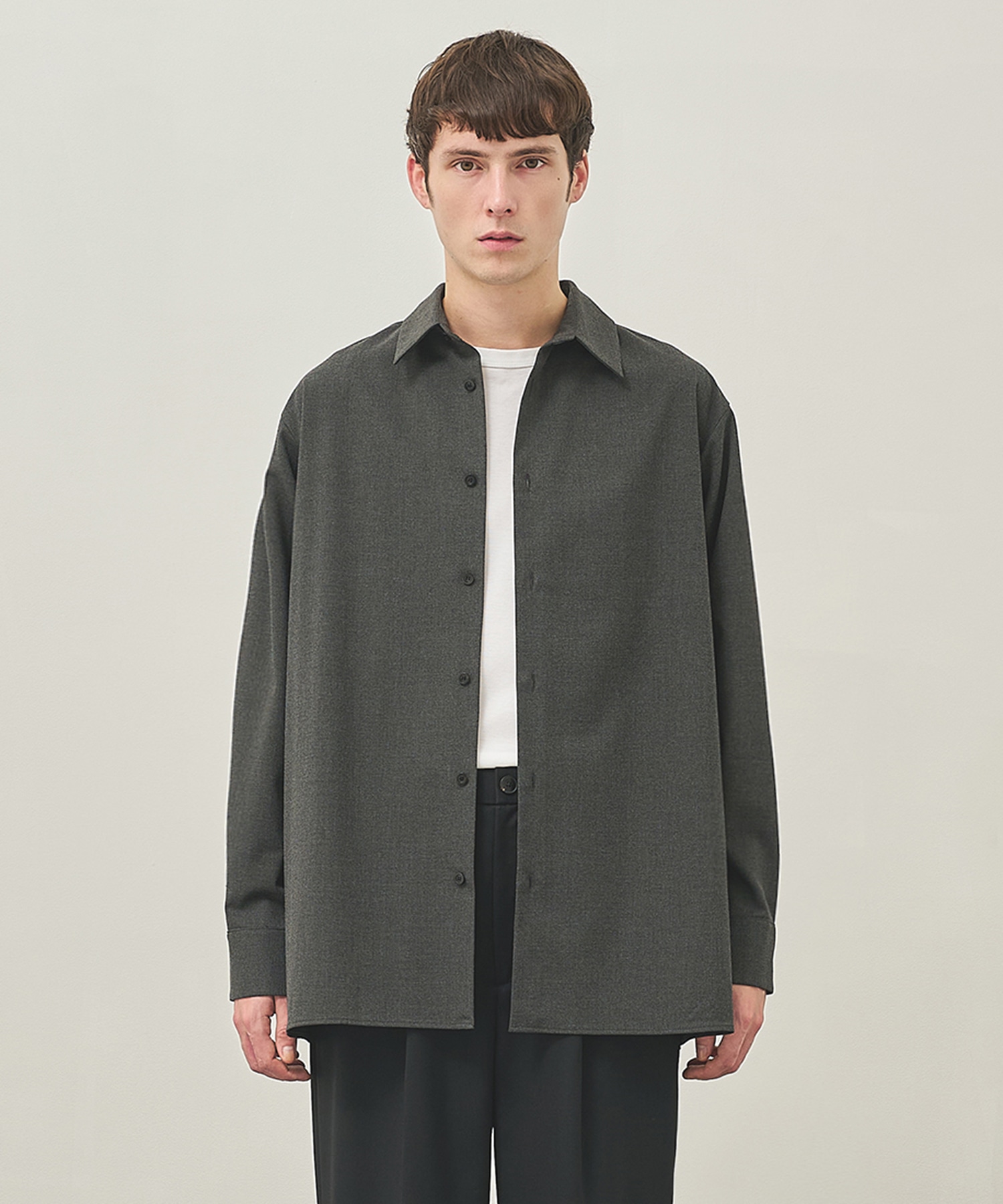 ストラクチャーオーバーシャツ