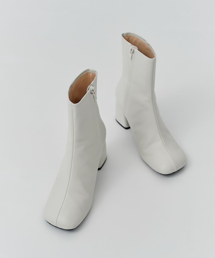 CITY〉レザーラウンドシェイプブーツ(2 IVORY): STUDIOUS: WOMENS