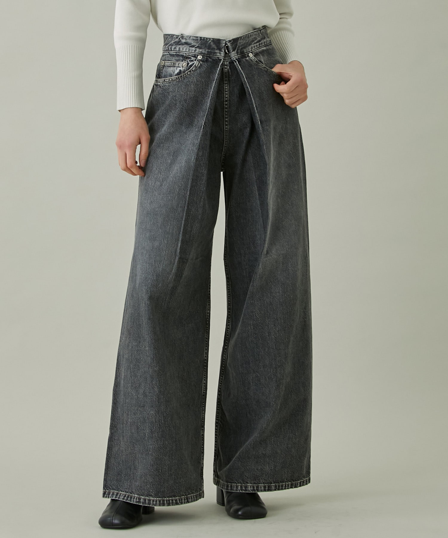 お得セール - 23ss サリバン Washed Denim Super Wide Pants - トップ