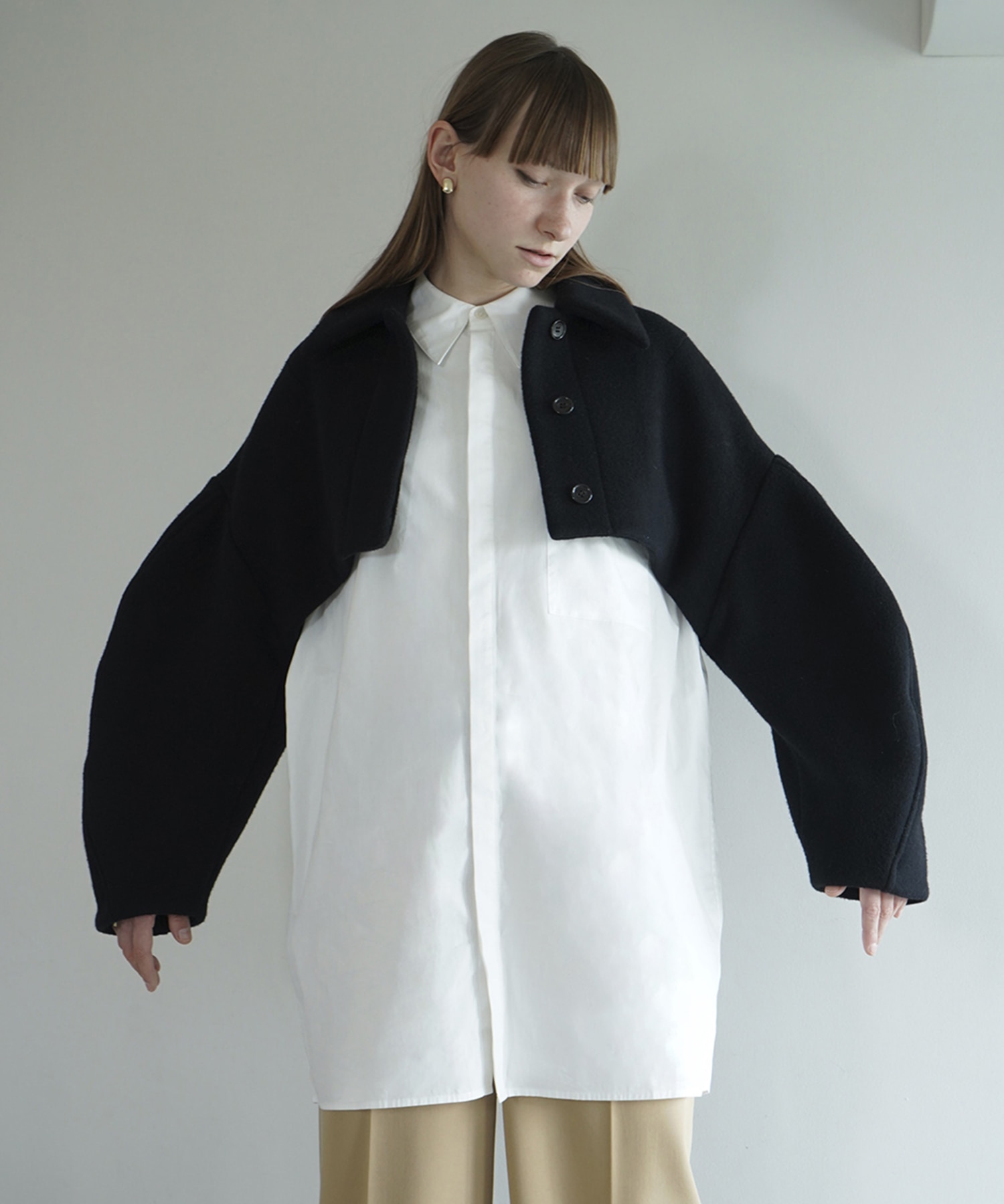 CLANE ROUND SLEEVE SHORT JACKET松本恵奈 - シャツ/ブラウス(七分/長袖)