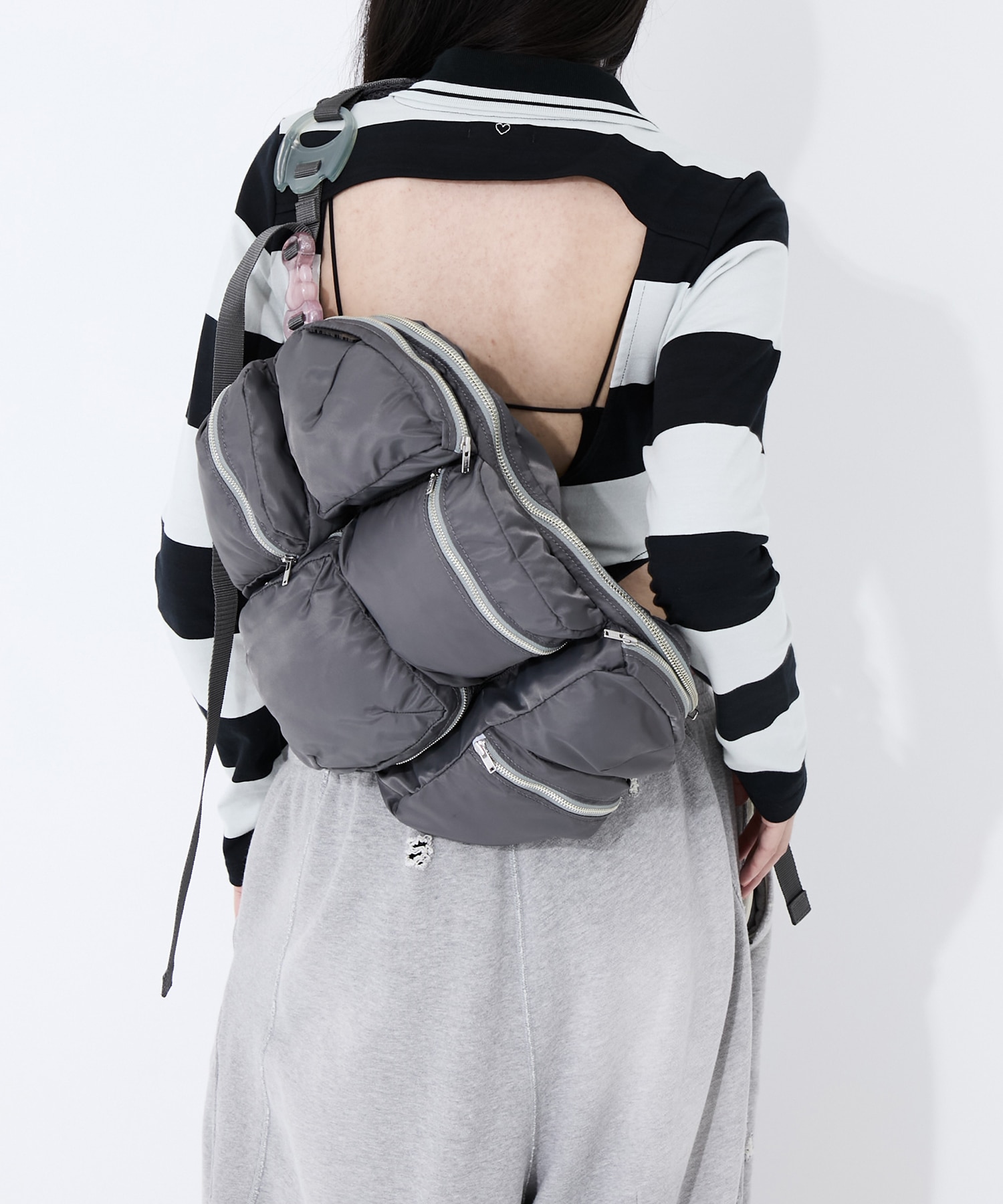 MIKIOSAKABE 7pokets bag SEEP別注 別注 7pockets bag(FREE GREY): MIKIOSAKABE: WOMENS｜ STUDIOUS