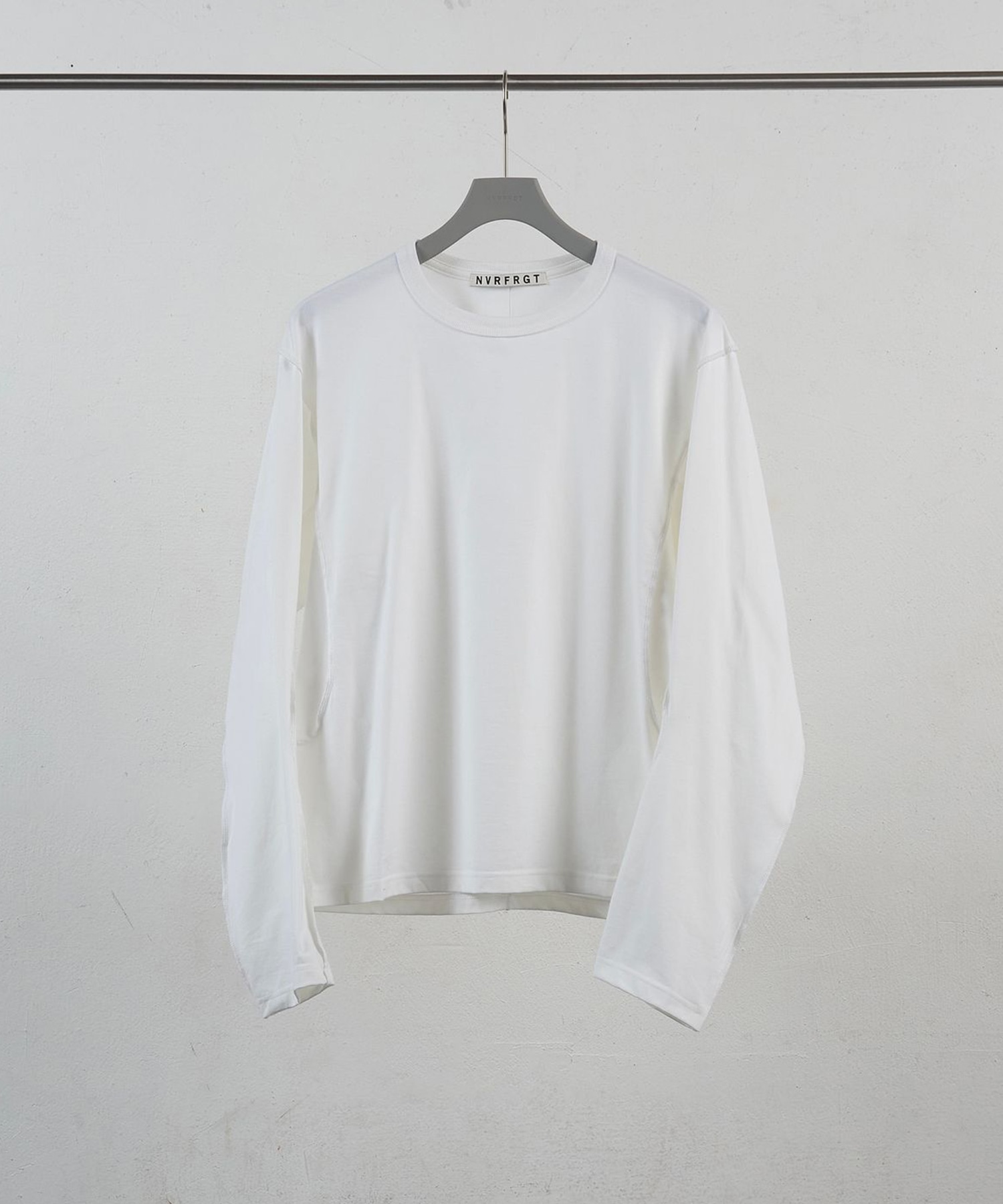 LONG SLEEVE T-SHIRT NVRFRGT