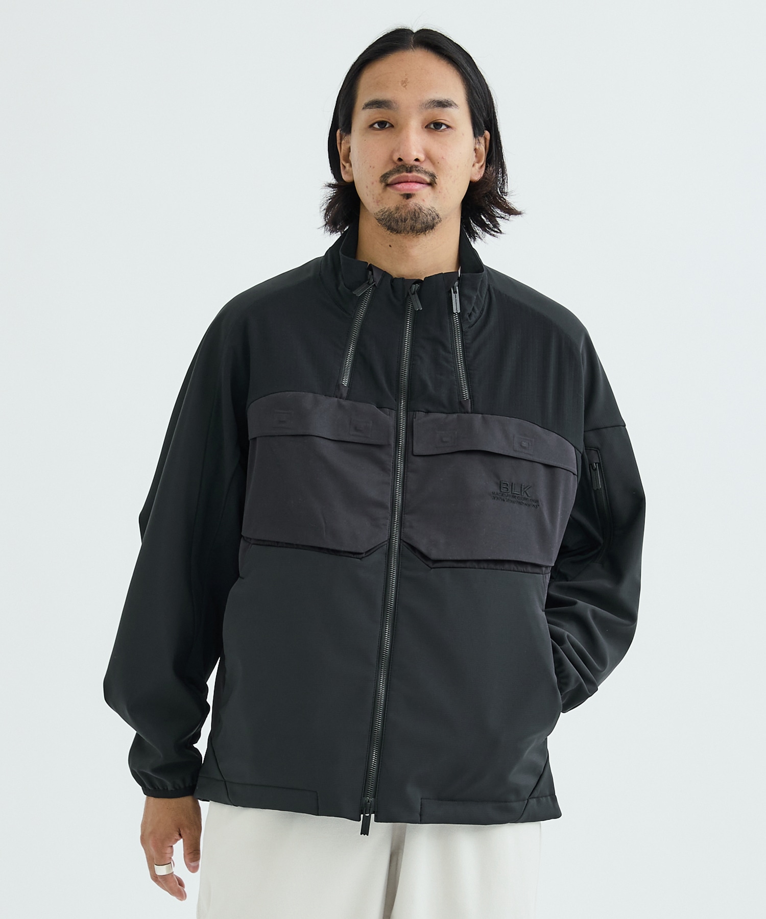 BLK WHITE MOUNTAINEERING ゴアテックス ベスト