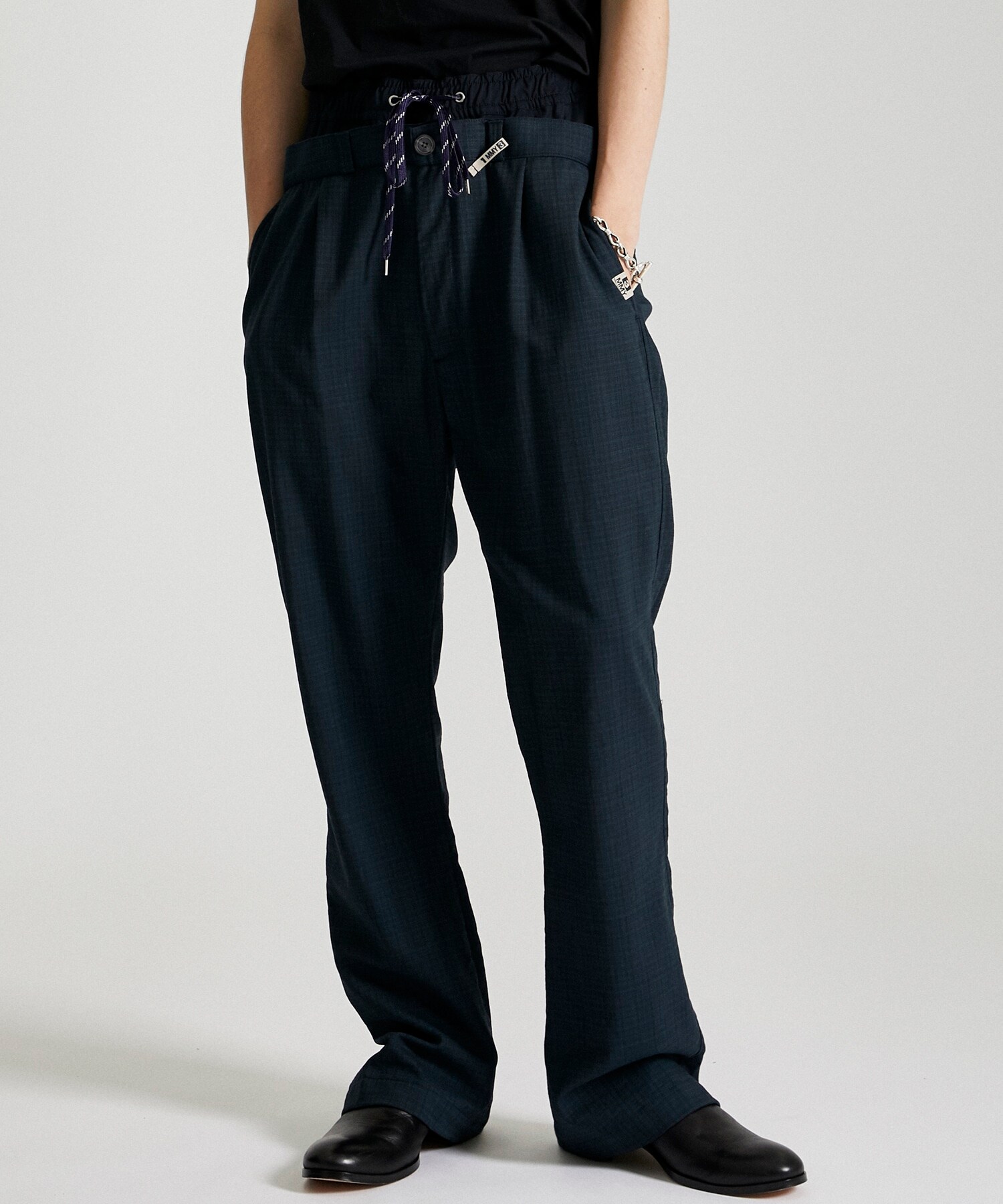 Double Waist Check Trousers